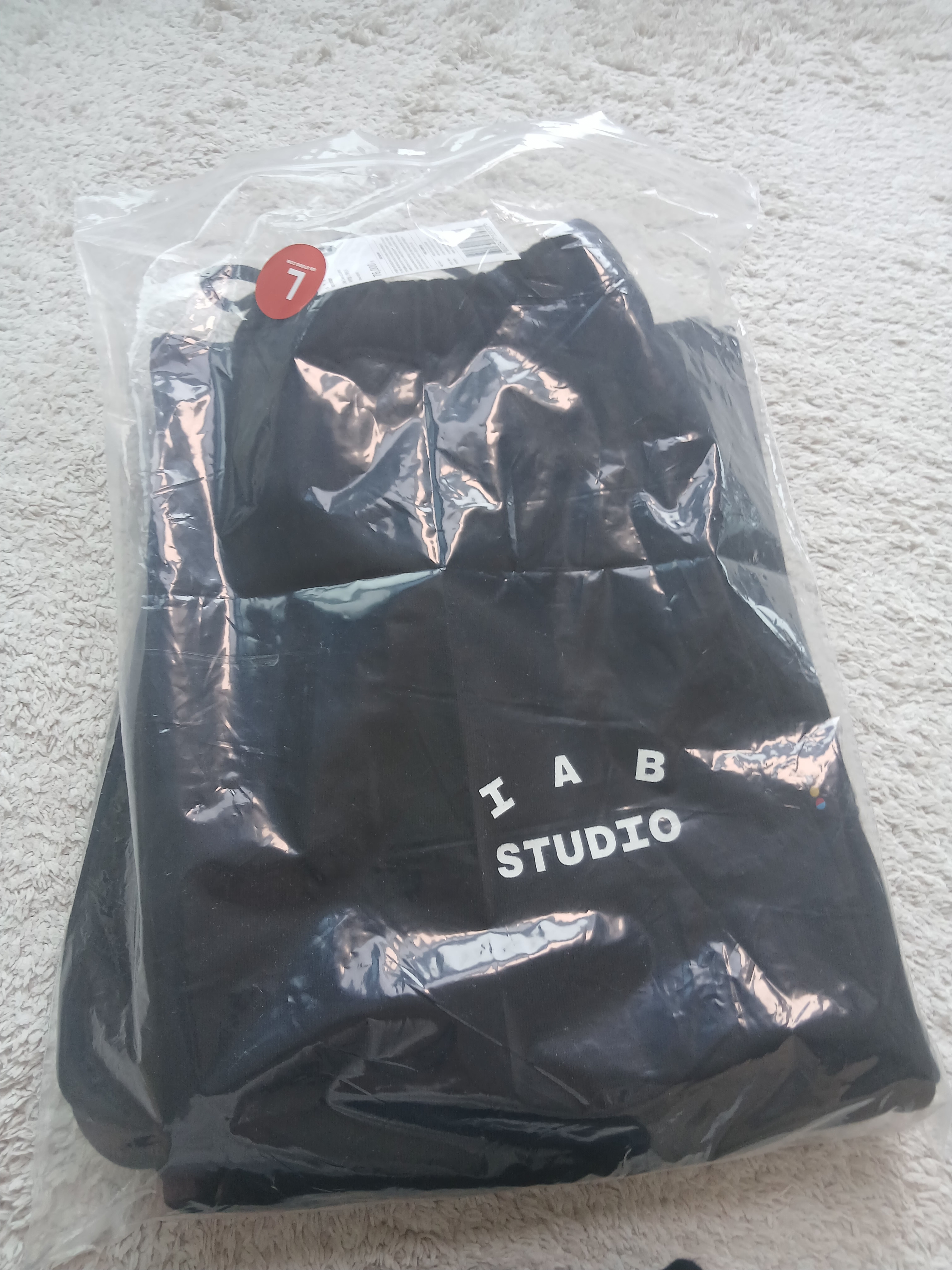 IAB Studio IAB Sweatpants Black 착용 스타일 - 4