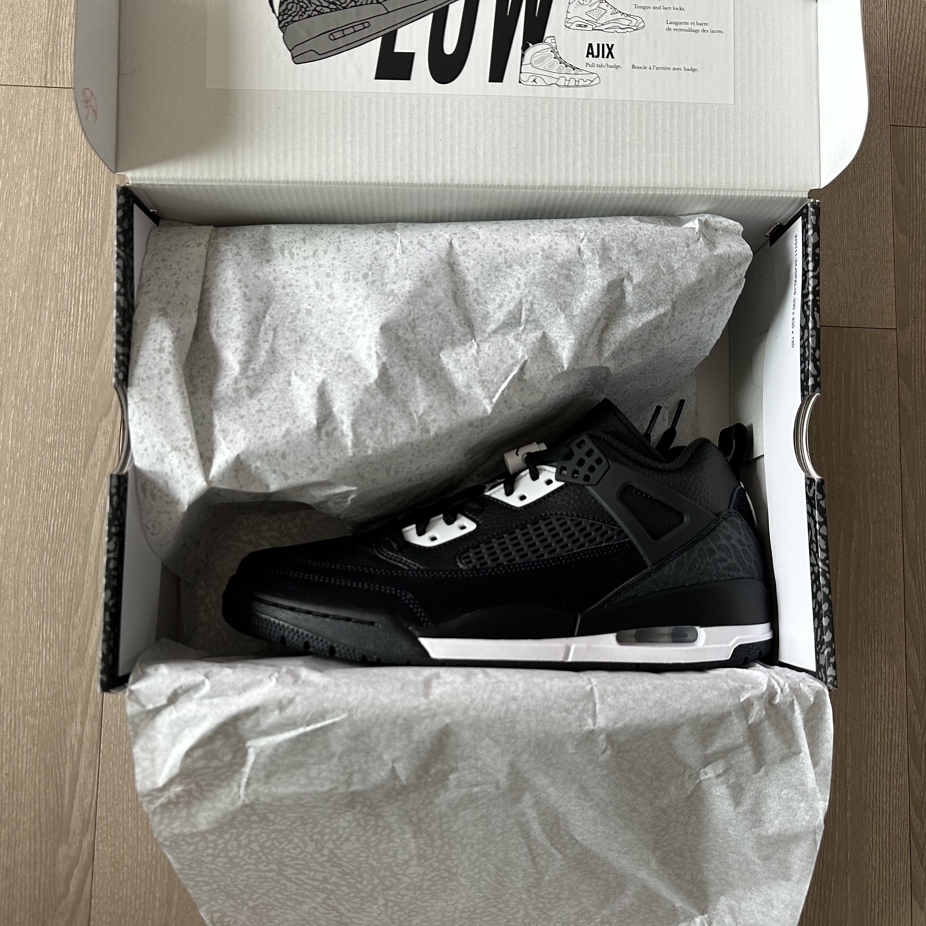 Jordan Spizike Low Black White 착용 스타일 - 5