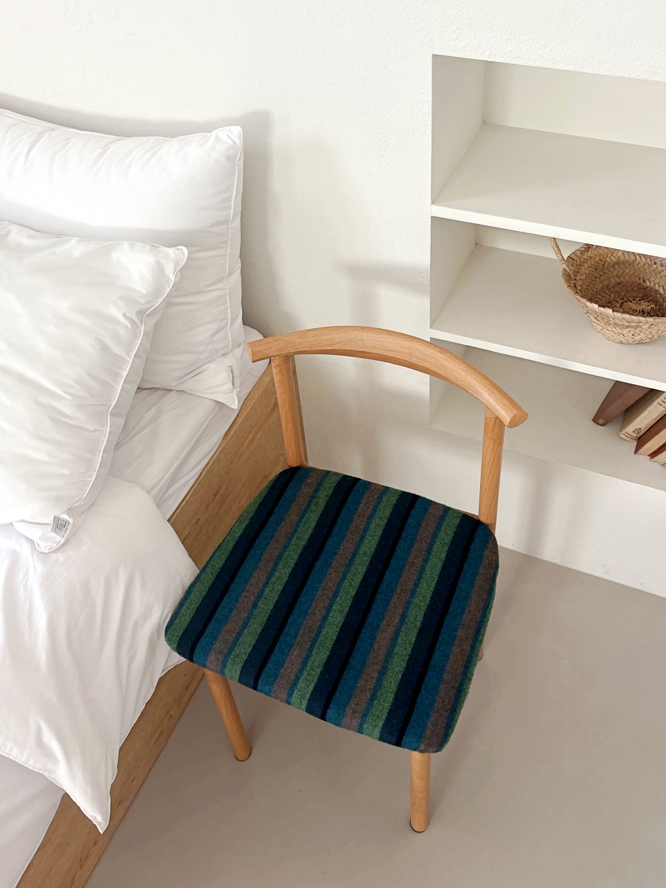 유라이크왓 스트라이프 등받이 의자 (그린)(you like what stripe backrest chair (green)) - 6