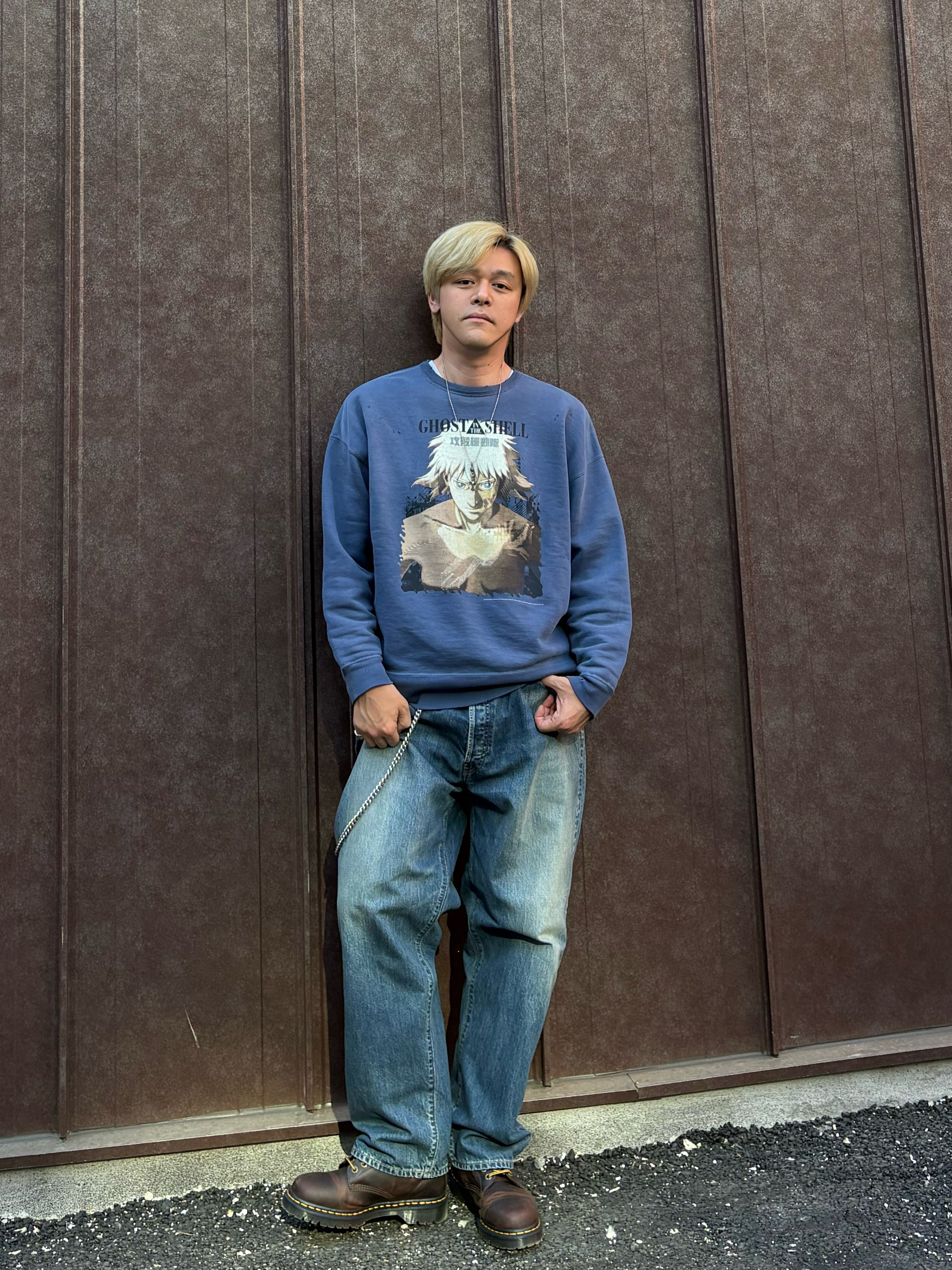 Saint Mxxxxxx x Ghost in The Shell Crewneck Sweatshirt Navy - 25SS, A.Presse No.22 Washed Wide Denim Pants Indigo - 26SS 착용 스타일 - 2