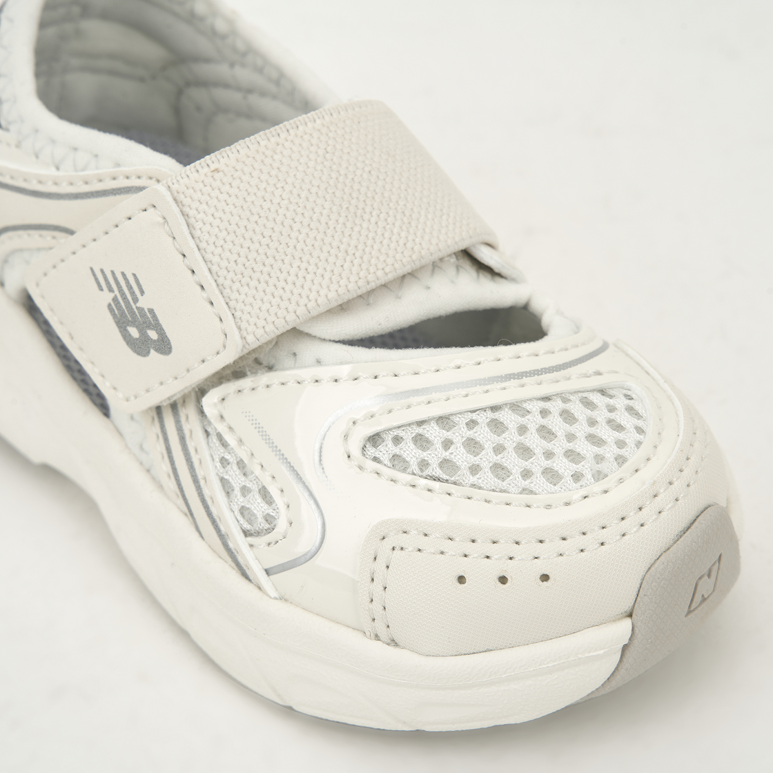 (TD) 뉴발란스 프리들 X 샌들 클라우드 아이보리((TD) New Balance Freedle X Sandal Cloud Ivory) - 7