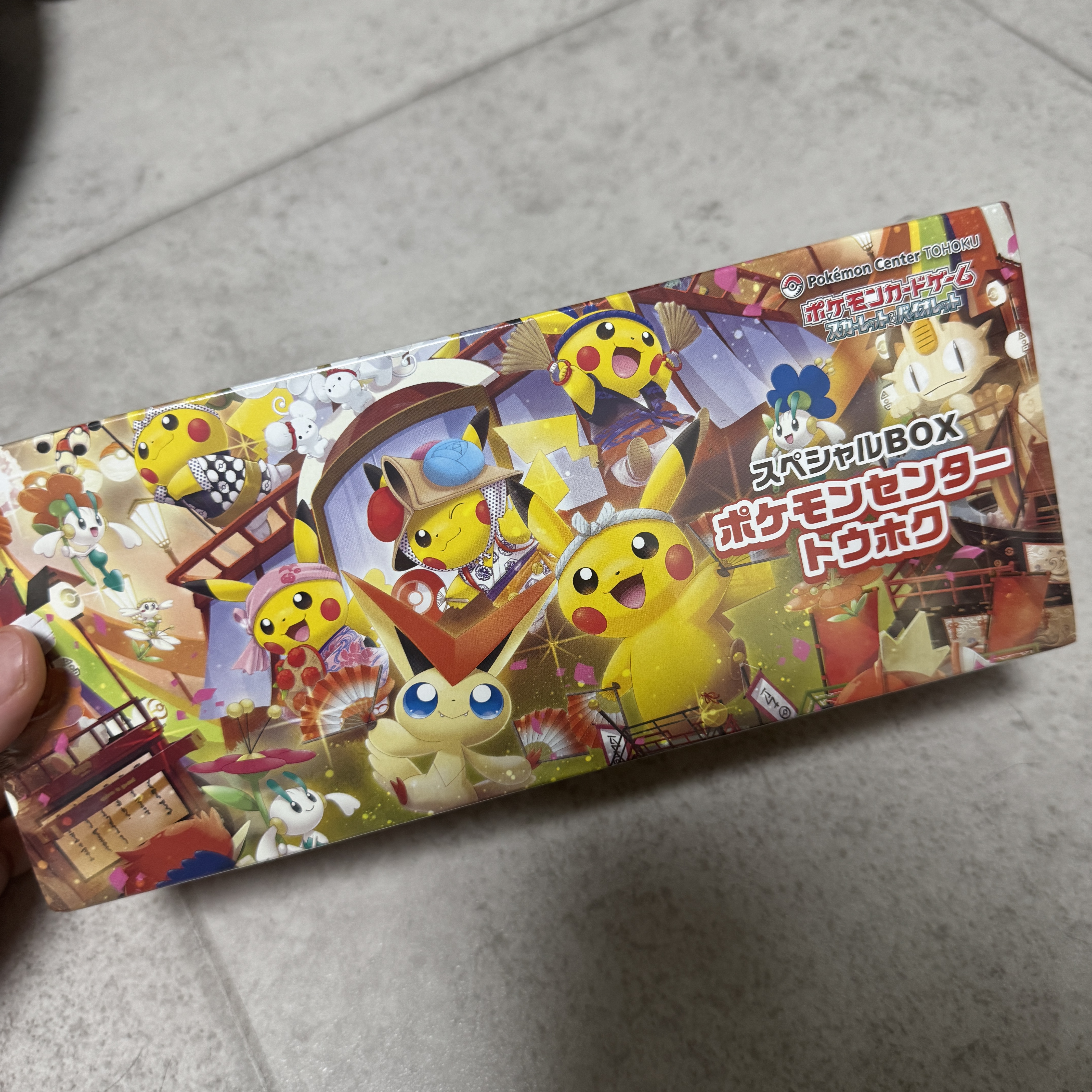 Pokemon TCG Special Box Pokemon Center Tohoku (Japanese Ver.) 착용 스타일