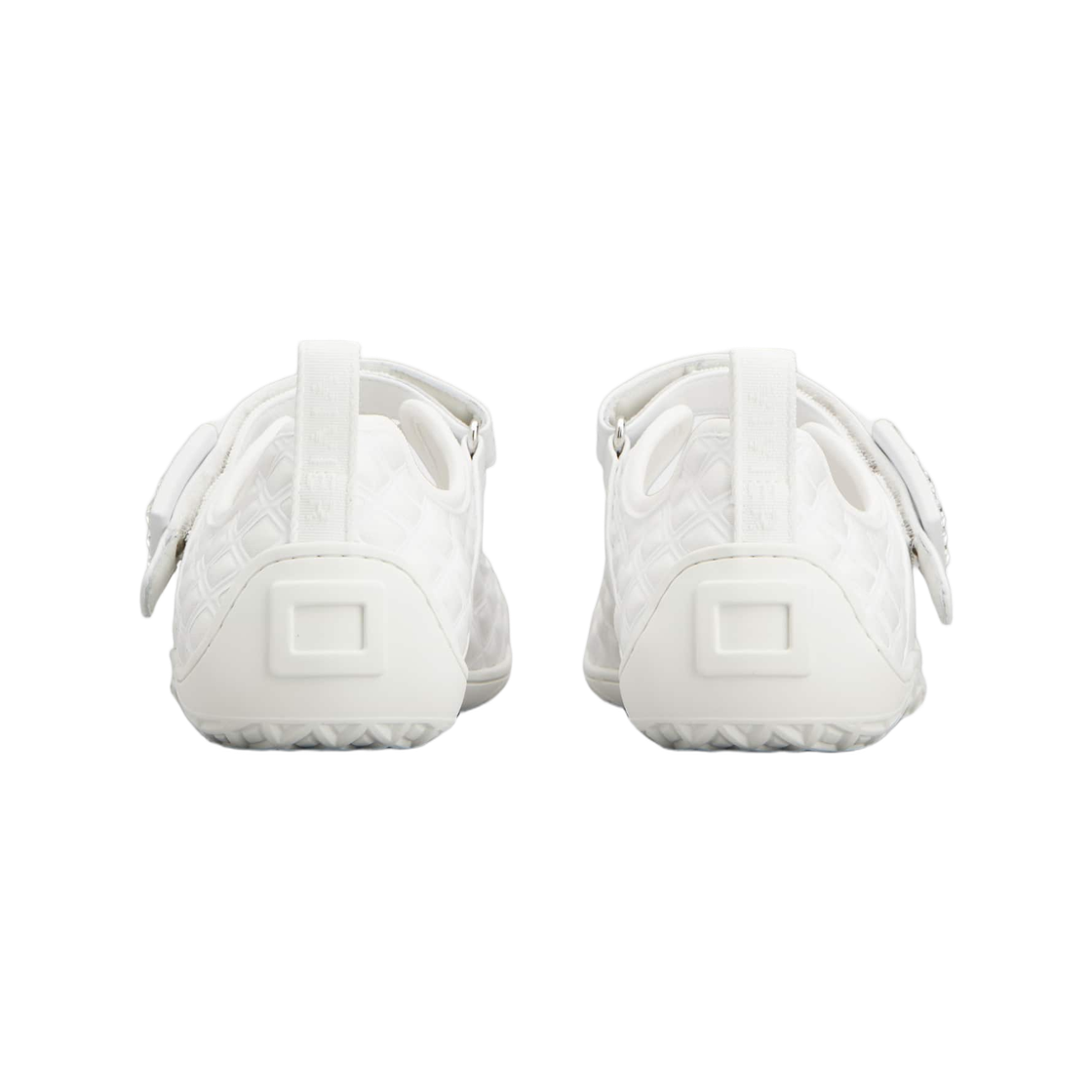 (W) 로저 비비에 패브릭 비브 로우 메리 제인 화이트((W) Roger Vivier Viv Low Mary Janes in Fabric White) - 3