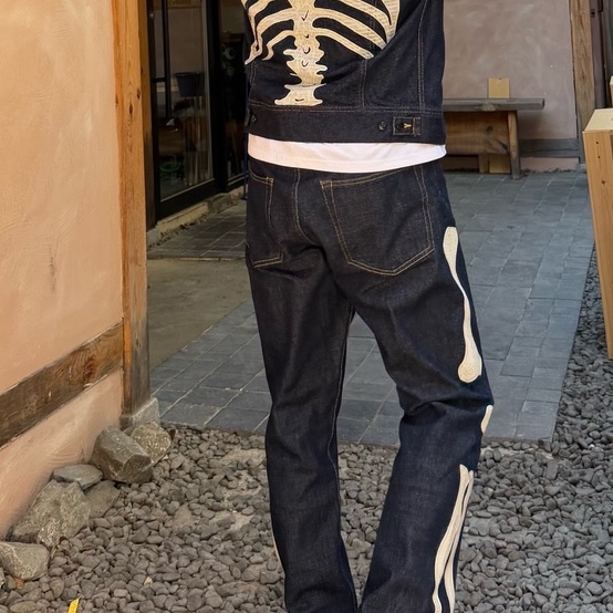 Kapital 11.5 oz. Denim Mexican Tuxedo Westerner Bone Jacket Indigo 착용 스타일 - 3