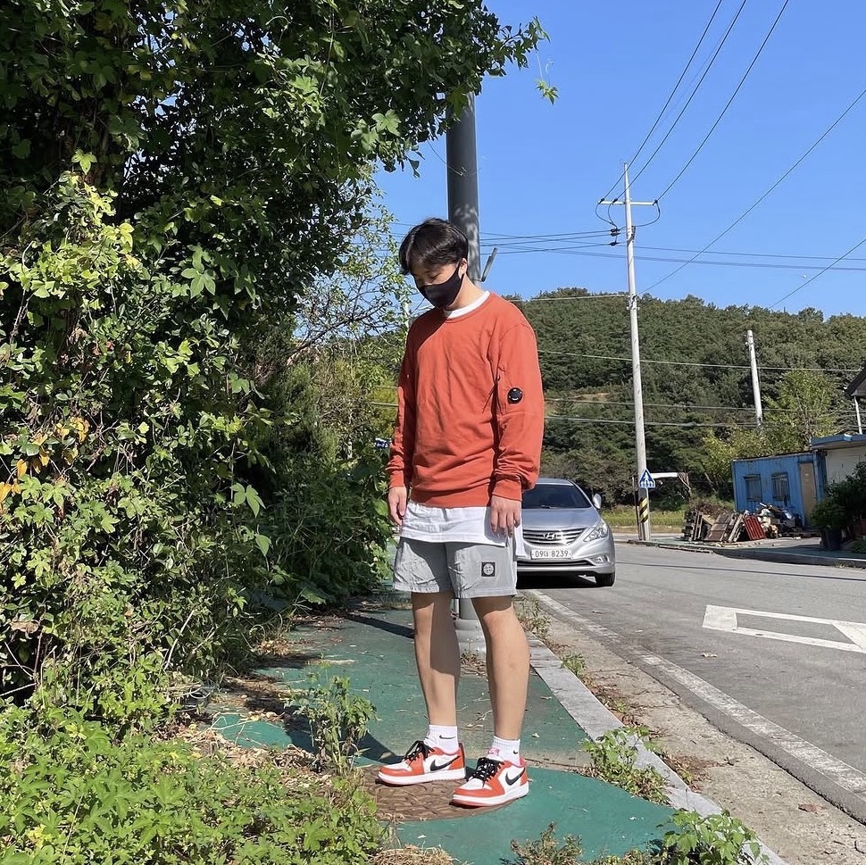 Jordan 1 Low OG Starfish 착용 스타일