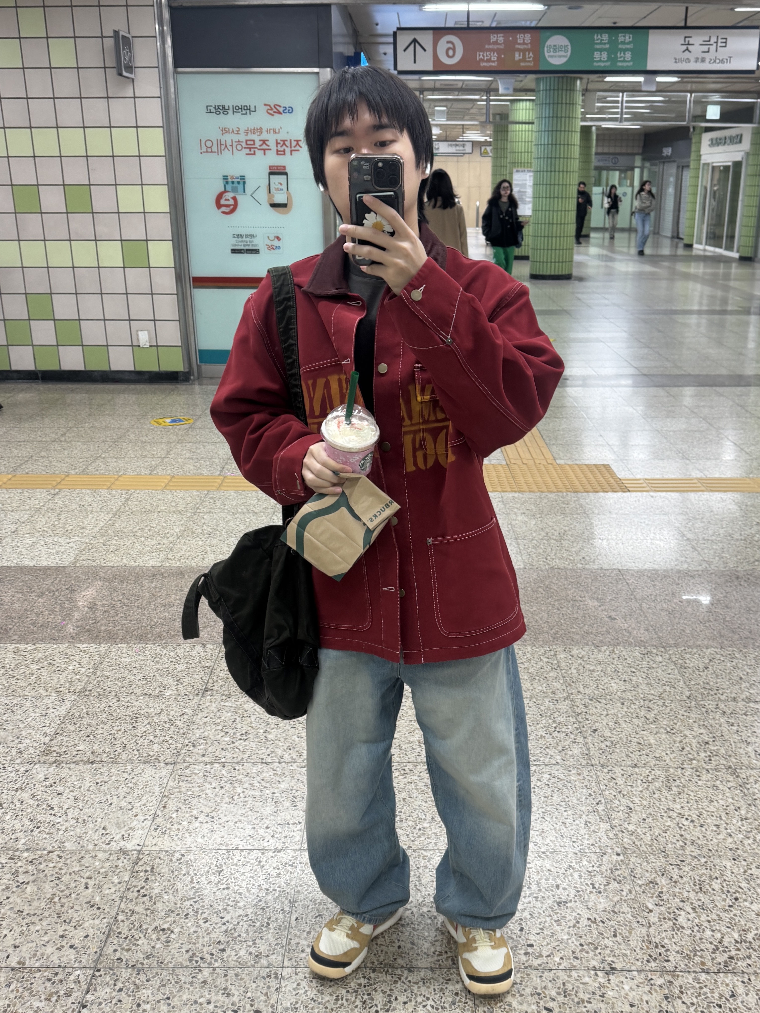 Nike x Tom Sachs Mars Yard Shoe 3.0 Space Camp 착용 스타일