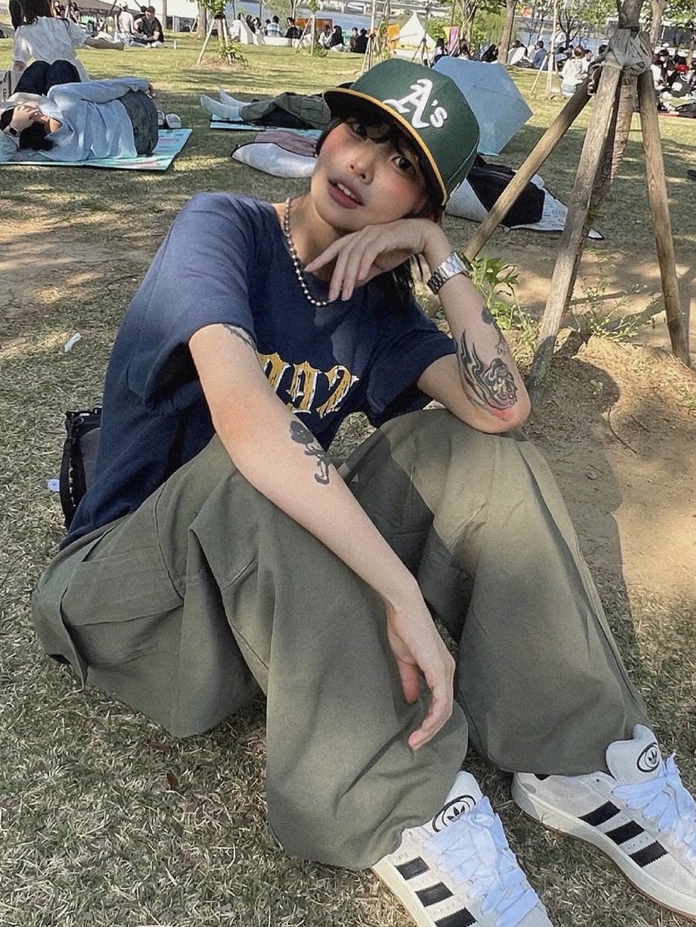 (W) Adidas Campus 00s Crystal White Core Black, New Era Oakland Athletics The League 9forty Cap Green 착용 스타일 - 2