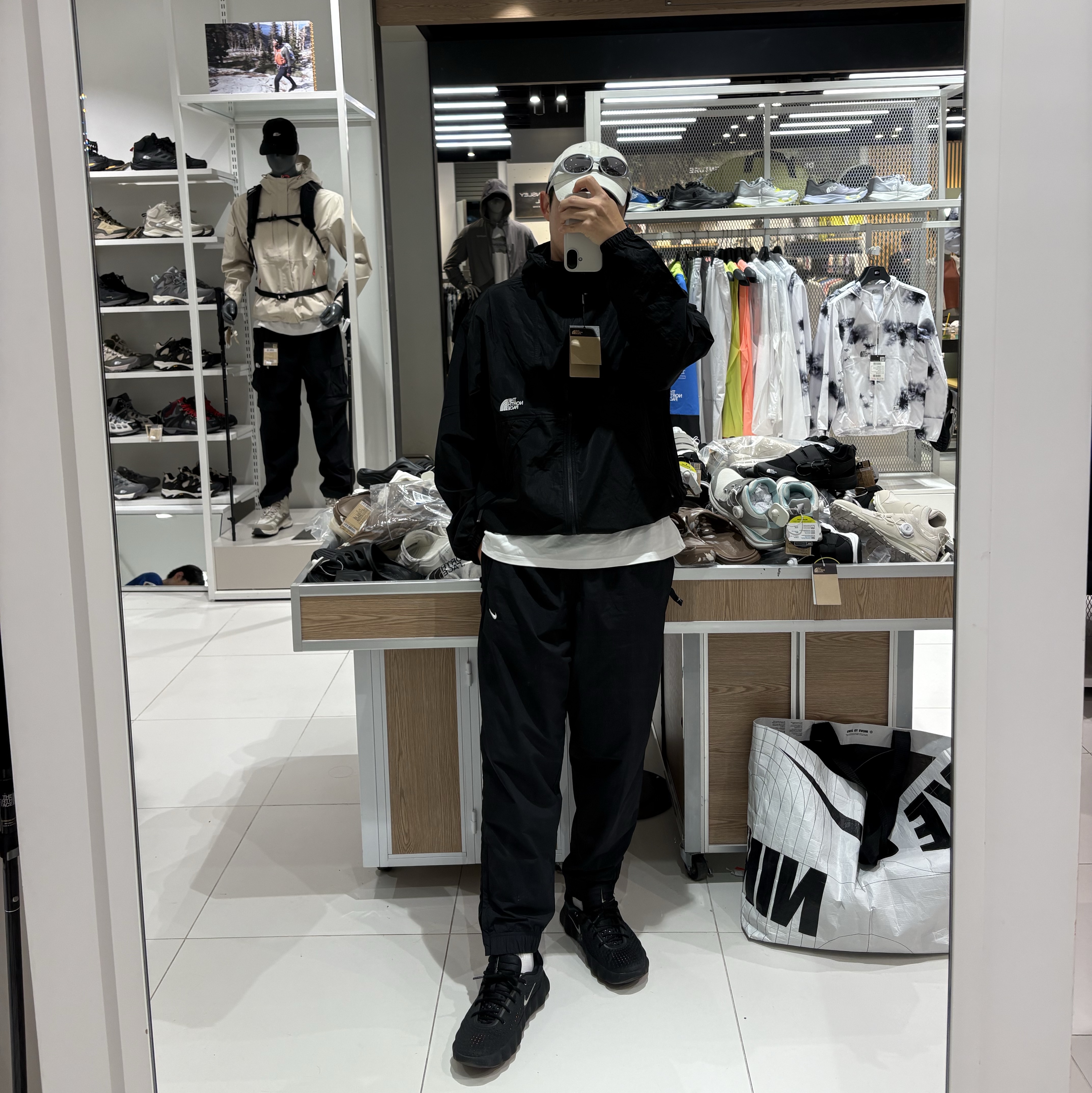 The North Face Compact EX Jkt Black - 26SS, Oakley Eye Jacket Redux Silver Frame Prizm Black Polarized Lenses High Bridge Fit 착용 스타일