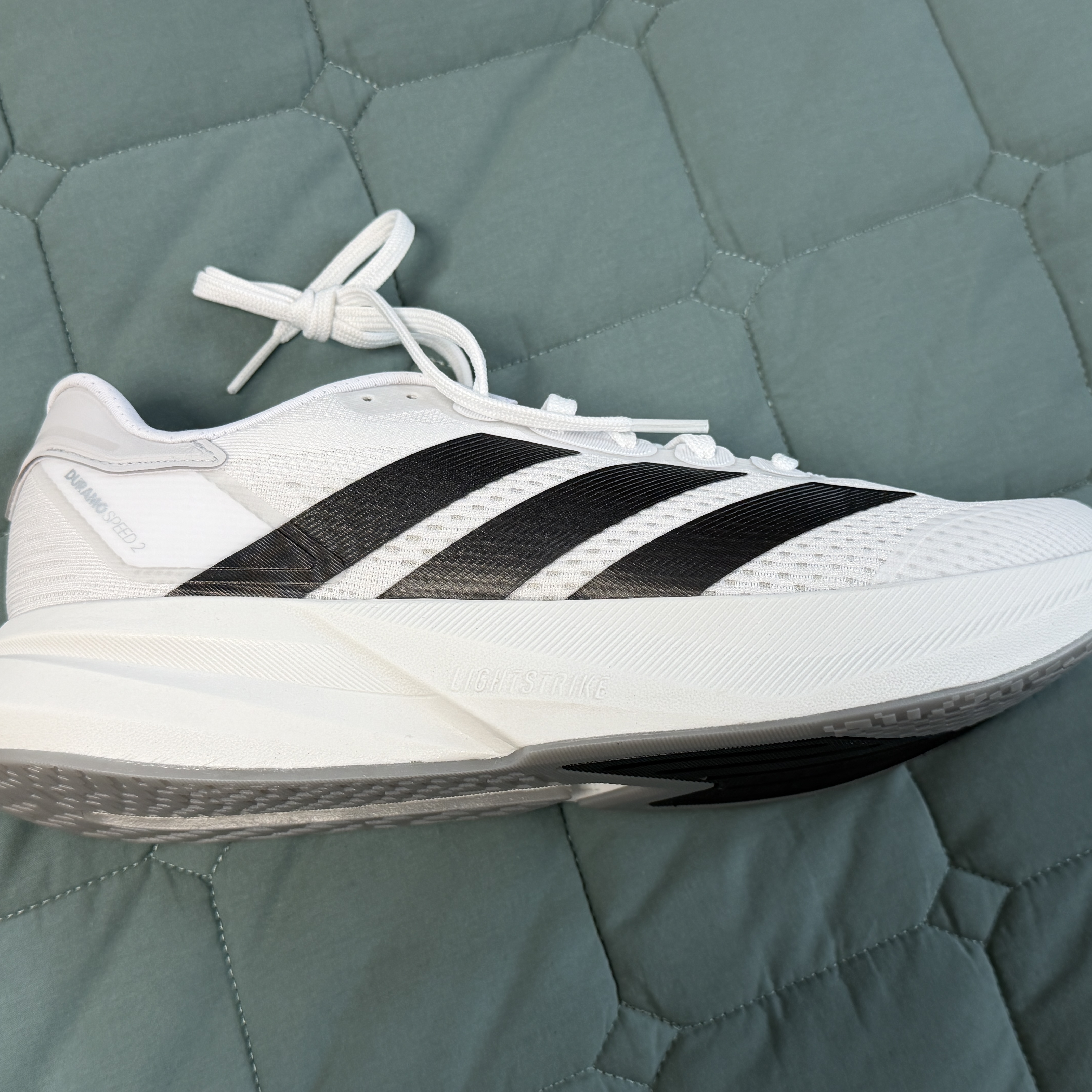 Adidas Duramo Speed 2 Cloud White Core Black 착용 스타일 - 2