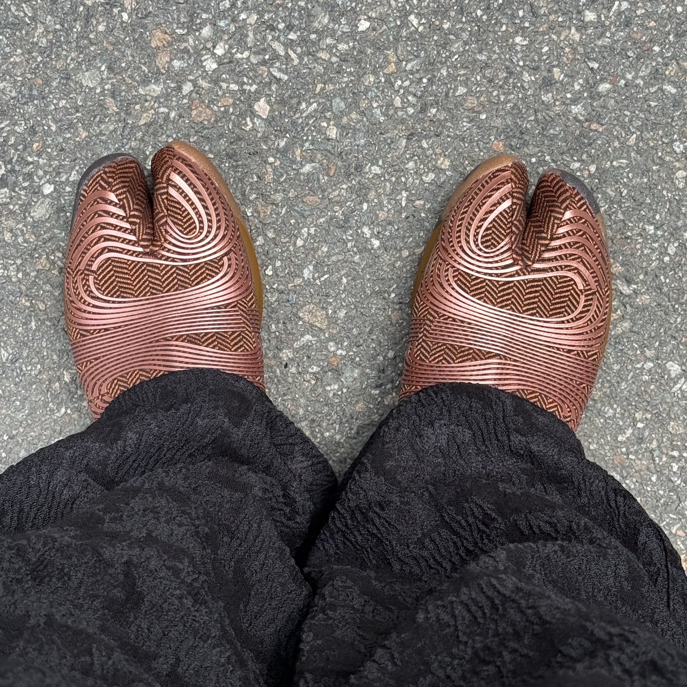 Asics x Kiko Kostadinov Lyasa FF Caramel Rose Gold 착용 스타일 - 1