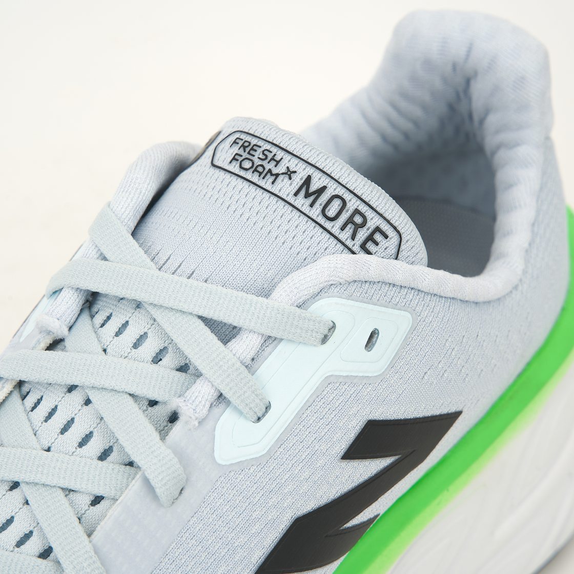 뉴발란스 프레쉬 폼 X 모어 v5 아이스 블루 일렉트릭 제이드 - D 스탠다드(New Balance Fresh Foam X More v5 Ice Blue Electric Jade - D Standard) - 7