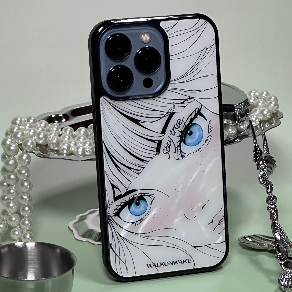 WALKONWAKE Glass blueeye 착용 스타일
