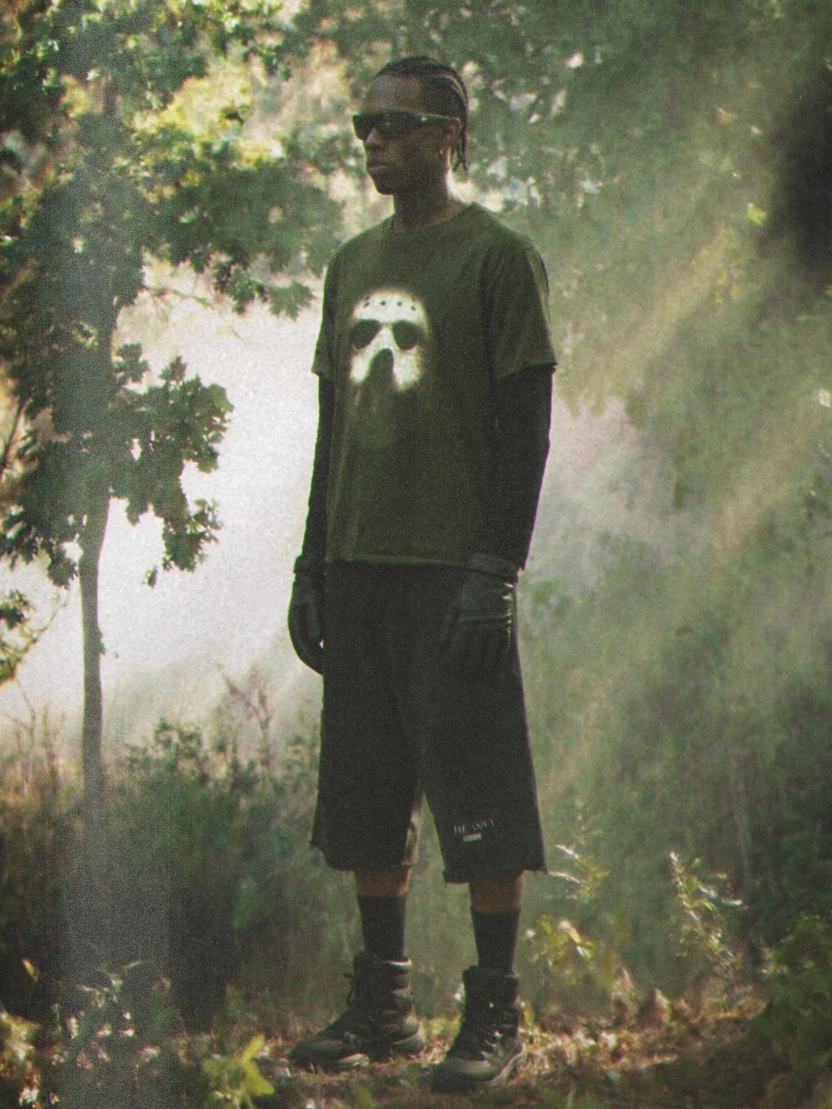 Heavy Rain Bleached Ombre Zipup Shirt Black, Heavy Rain Mask Printing T-Shirt Black 착용 스타일 - 7