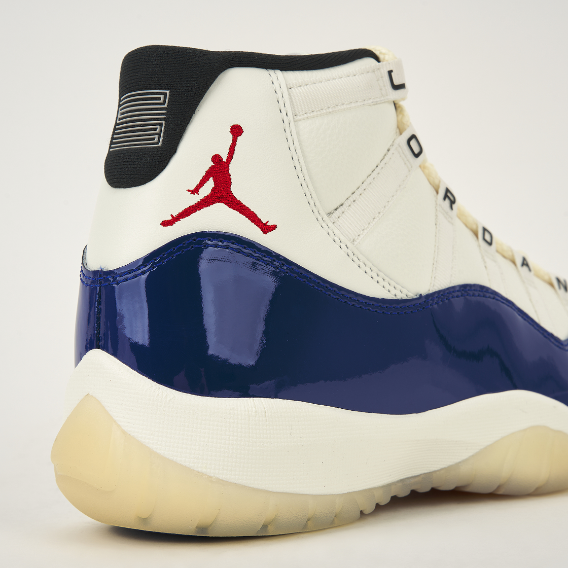 조던 11 레트로 레어 에어 딥 로얄 블루 파이어 레드(Jordan 11 Retro Rare Air Deep Royal Blue Fire Red) - 8
