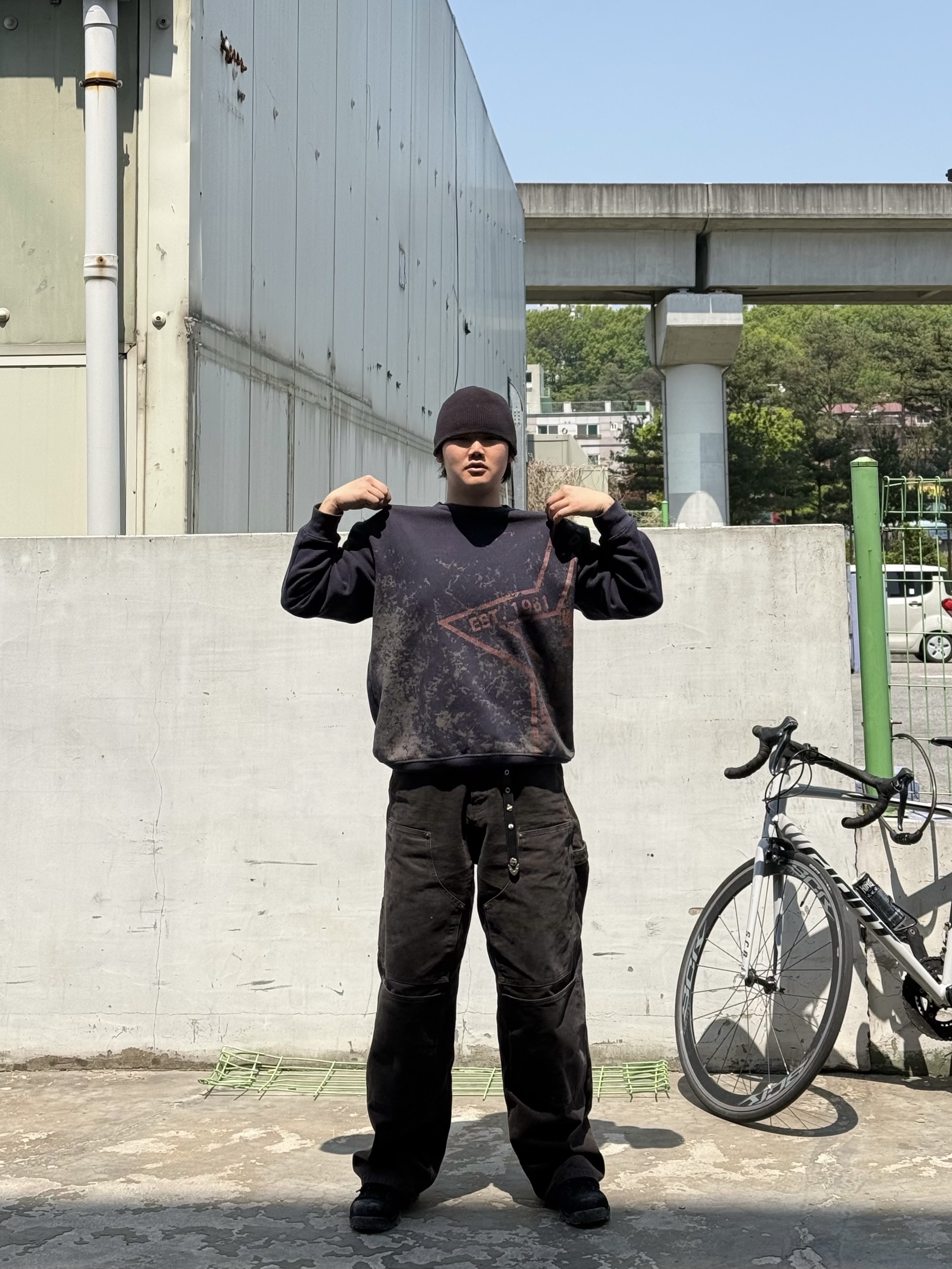 Aoiro Cutted Double Knee Pants Black Pearl, Yase x Hongddogi Western Hiking Shoes Black 착용 스타일 - 3