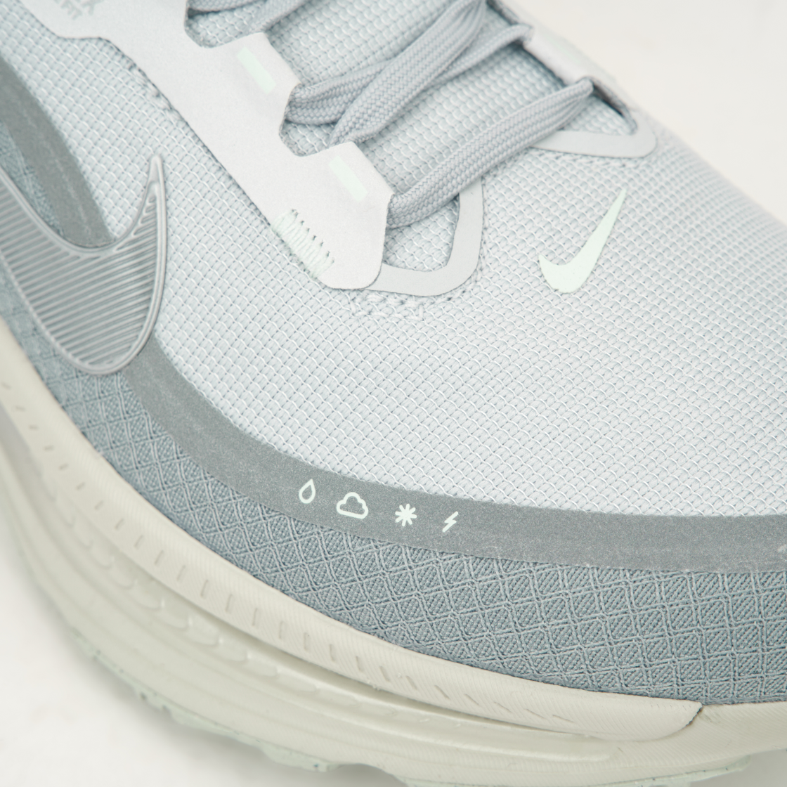 나이키 보메로 18 고어텍스 퓨어 플래티넘 라이트 퍼미스(Nike Vomero 18 Gore-Tex Pure Platinum Light Pumice) - 8