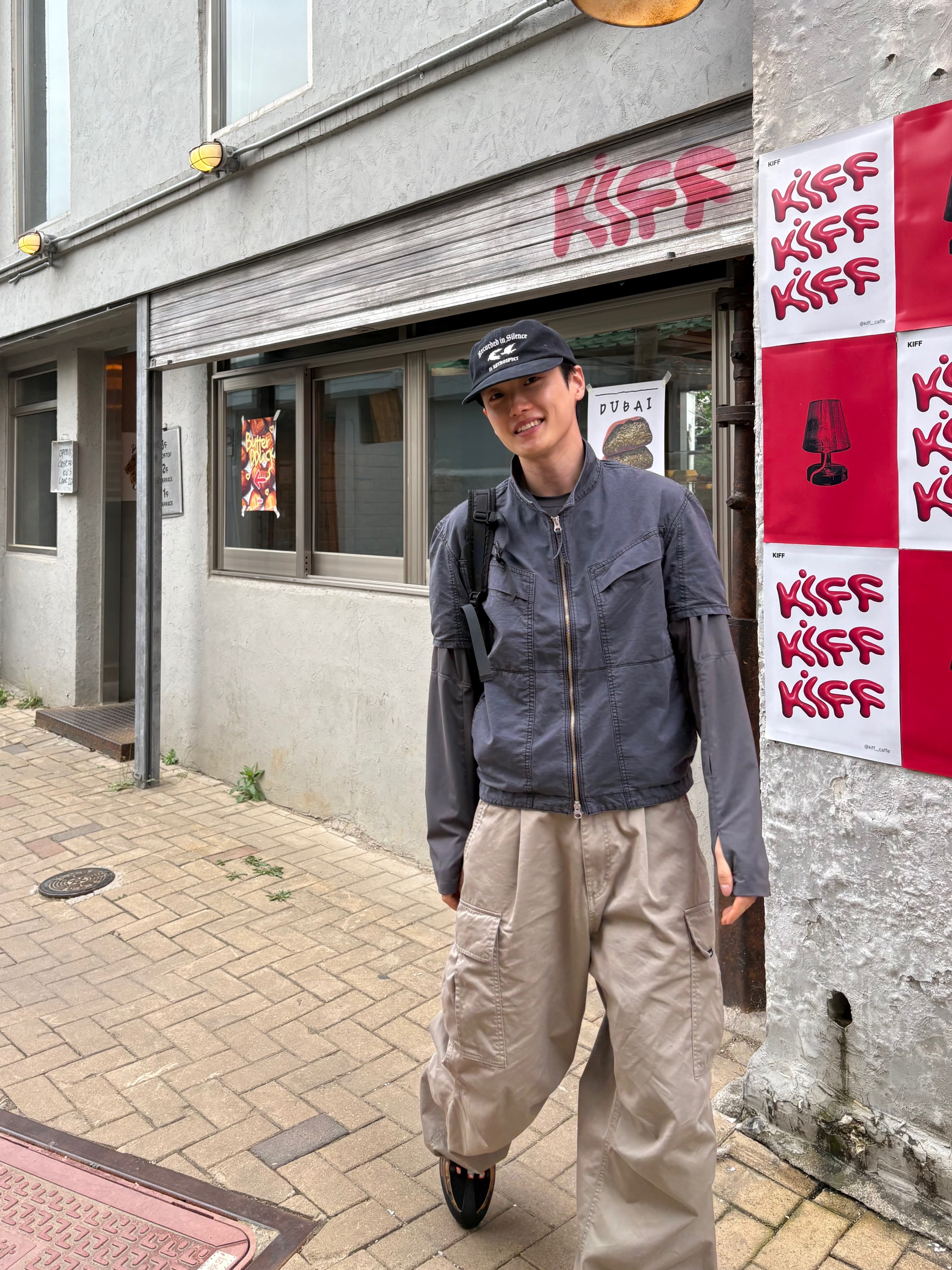 CHOWOO Vintage Washed Flap Pockets Work Shacket  Washed Charcoal, CHOWOO Washed Crows Cap Washed Black 착용 스타일 - 1