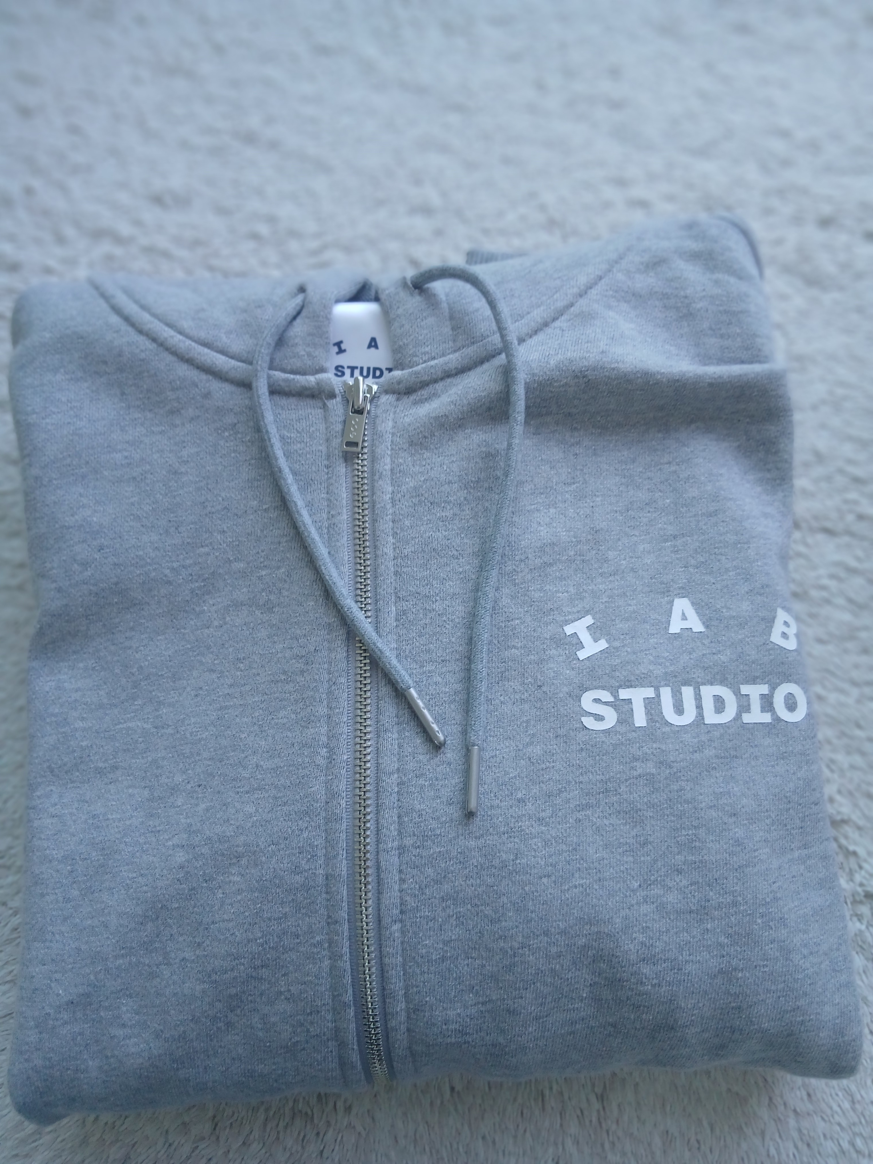 IAB Studio Zip-Up Hoodie Melange Gray - 26SS 착용 스타일 - 5