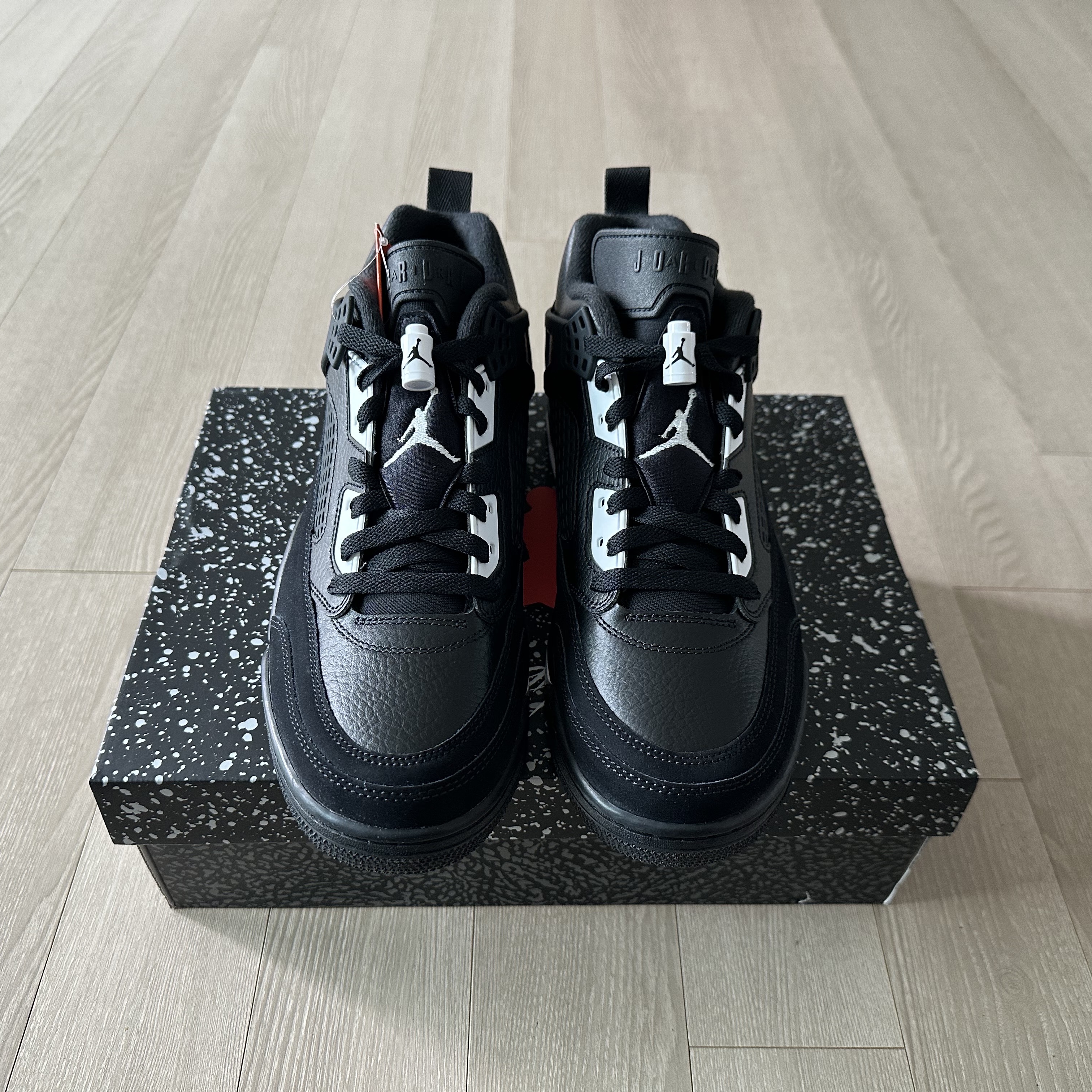 Jordan Spizike Low Black White 착용 스타일 - 2