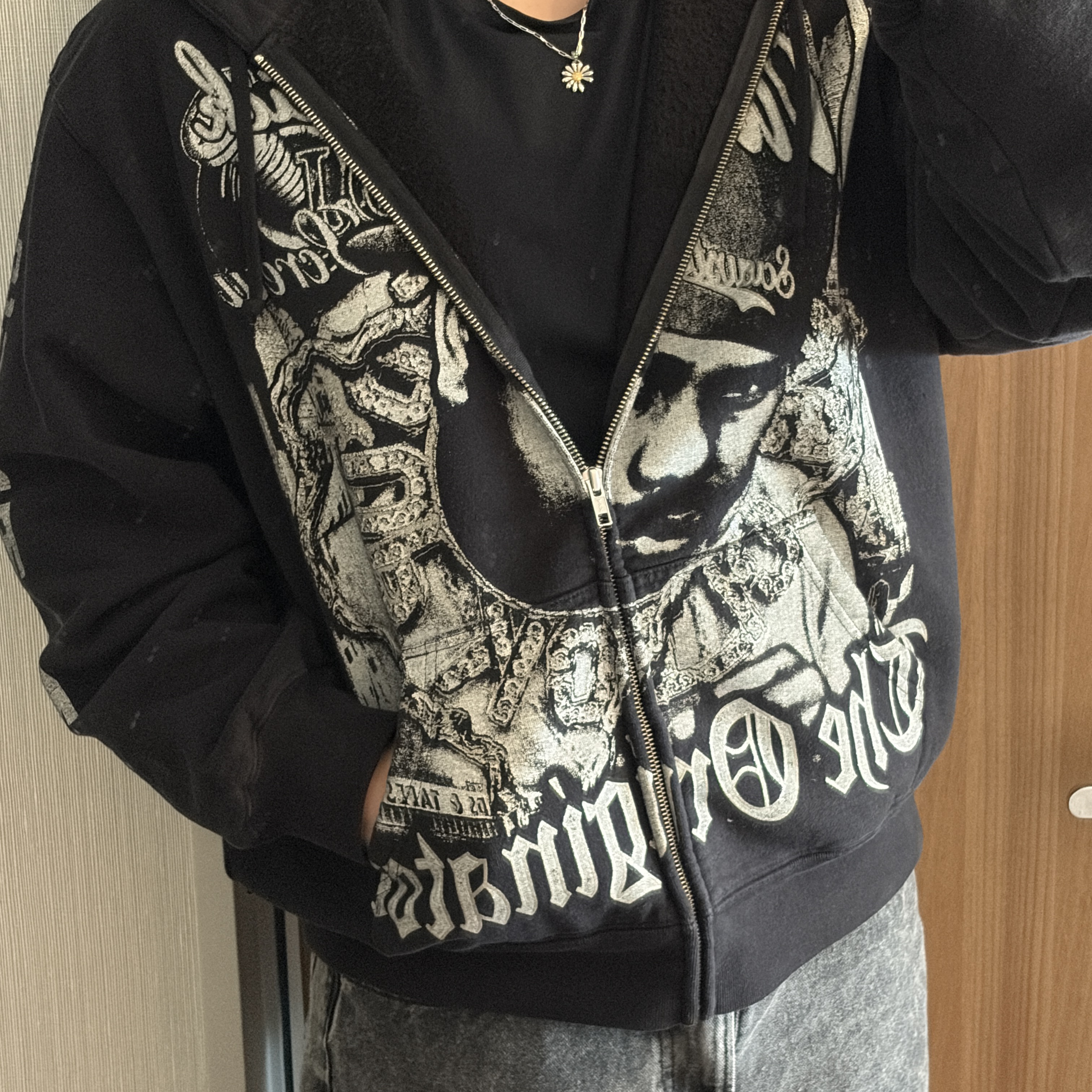 Supreme x DJ Screw Zip Up Hooded Sweatshirt Black - 26SS, Jacob & Co x Peaceminusone Pendant Sterling Silver & Yellow Gold 착용 스타일
