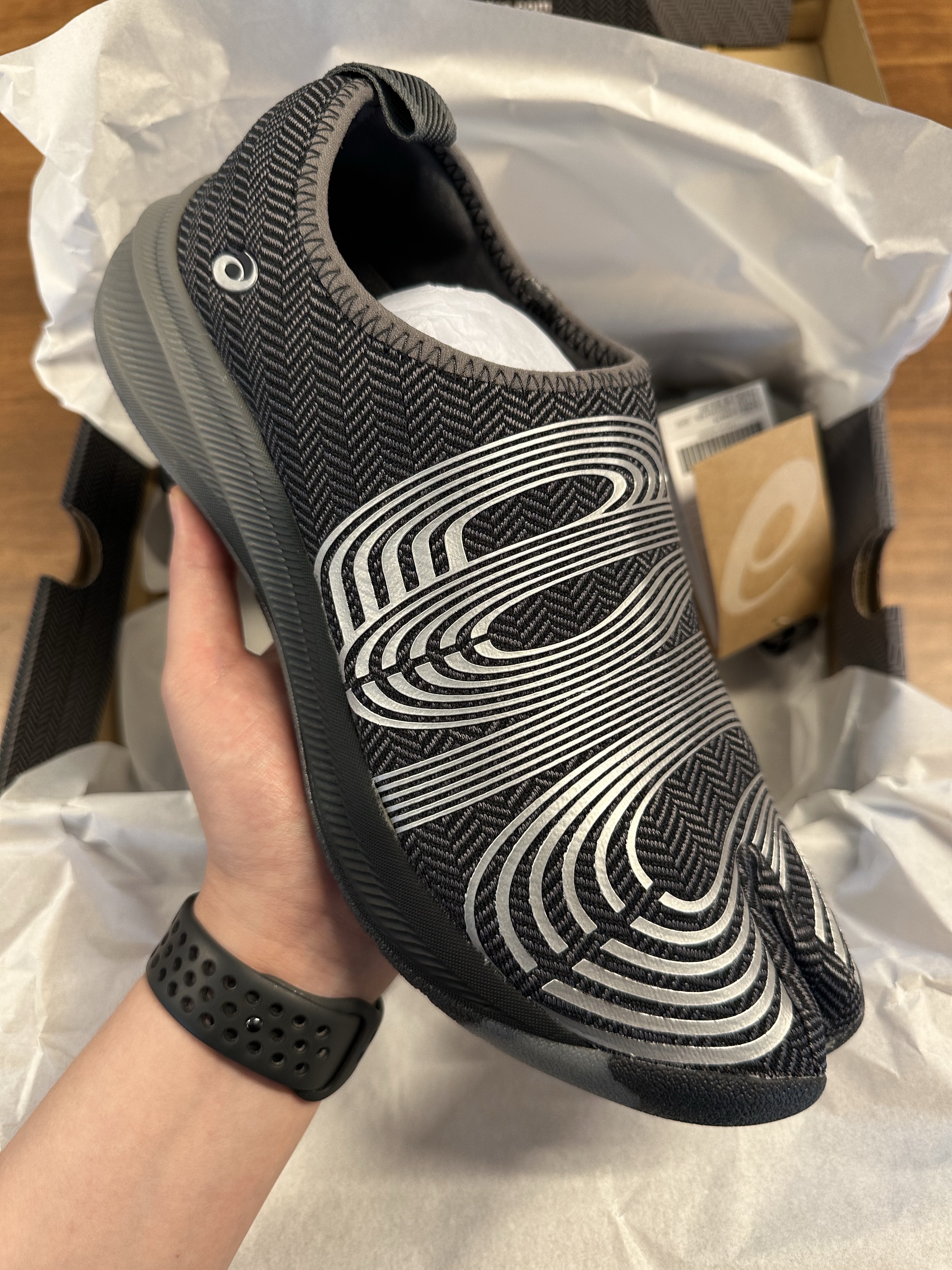Asics x Kiko Kostadinov Lyasa FF Carbon Pure Silver 착용 스타일 - 1