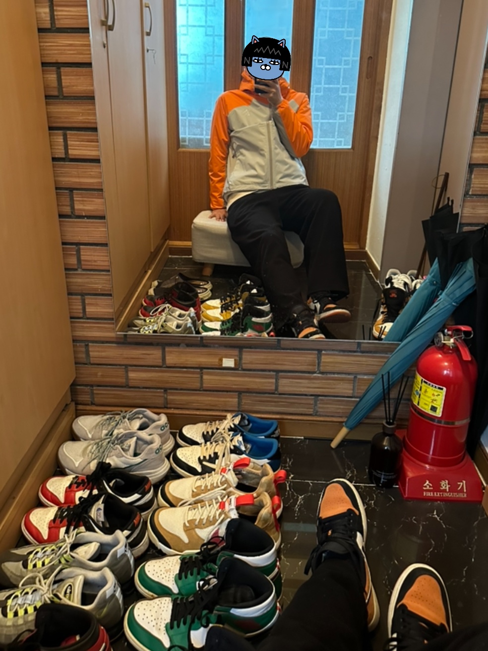 Jordan 1 Low Shattered Backboard, (W) Nike ACG Phantazma Storm-Fit ADV Jacket Safety Orange Grey Fog - Asia 착용 스타일