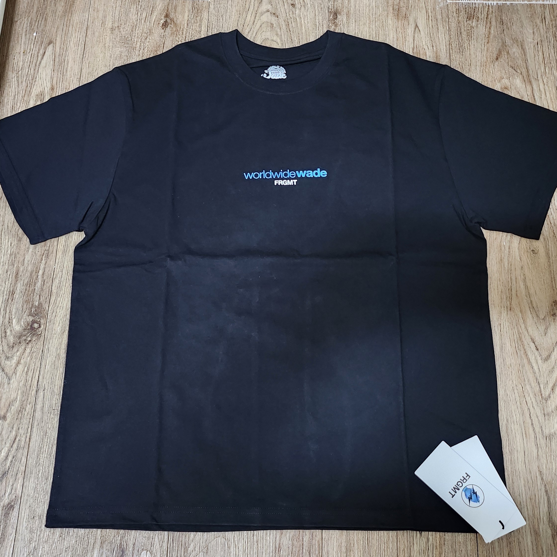WADE x FRGMT T-shirt Black 착용 스타일 - 2