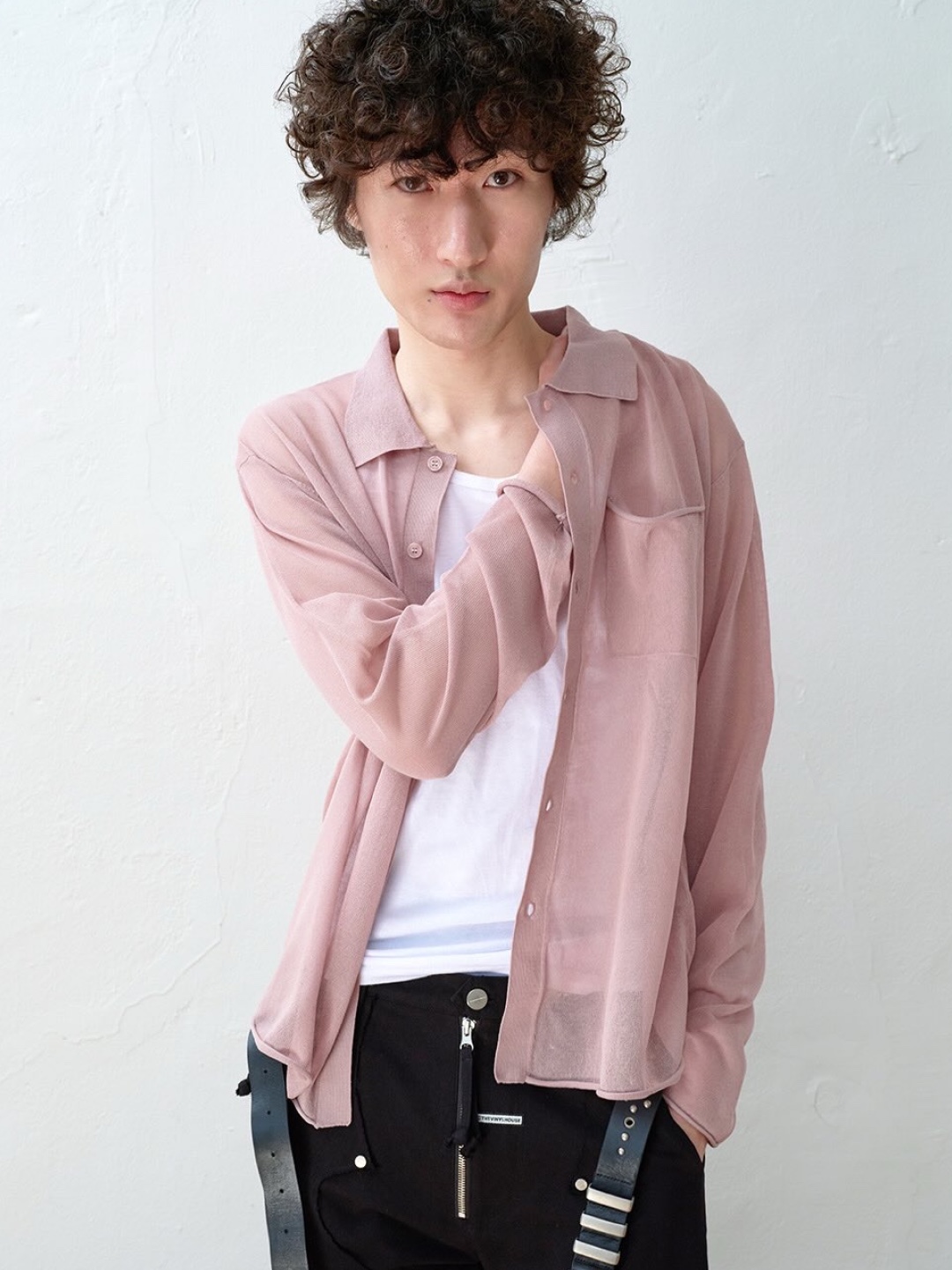 Thevinylhouse Lucky House Tee White, Thevinylhouse Lucky House Tee Grey 착용 스타일 - 4