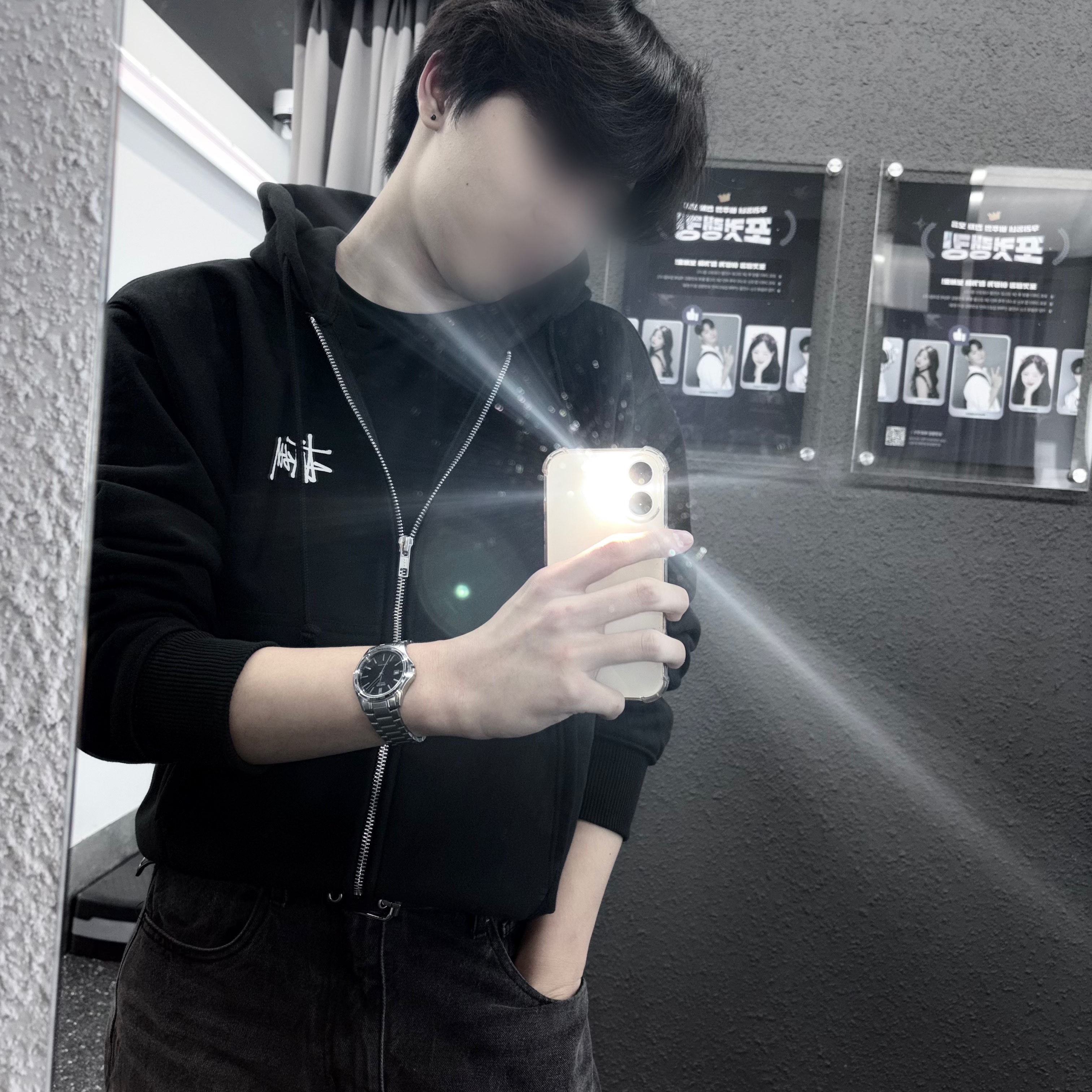 Stussy Basic Zip Hoodie Black, Millo Archive Reflect Curved Pants Washed Black 착용 스타일