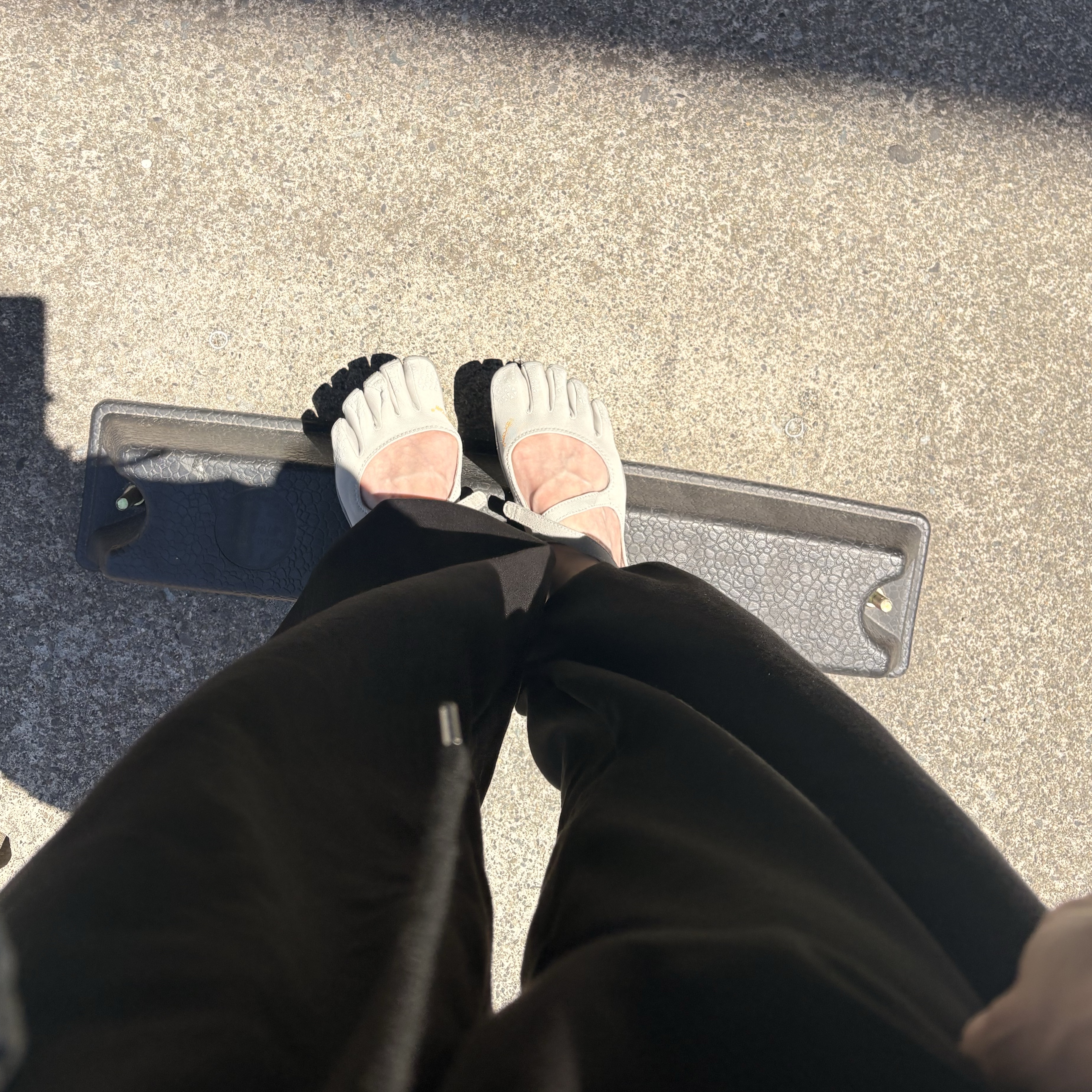 (W) Vibram Fivefingers V-Soul Silver 착용 스타일