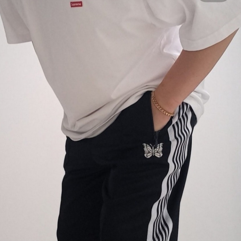 Needles x LHP Track Pants Poly Smooth Black White, Wooyoungmi Cotton Back Logo T-Shirt White - 24SS 착용 스타일 - 1
