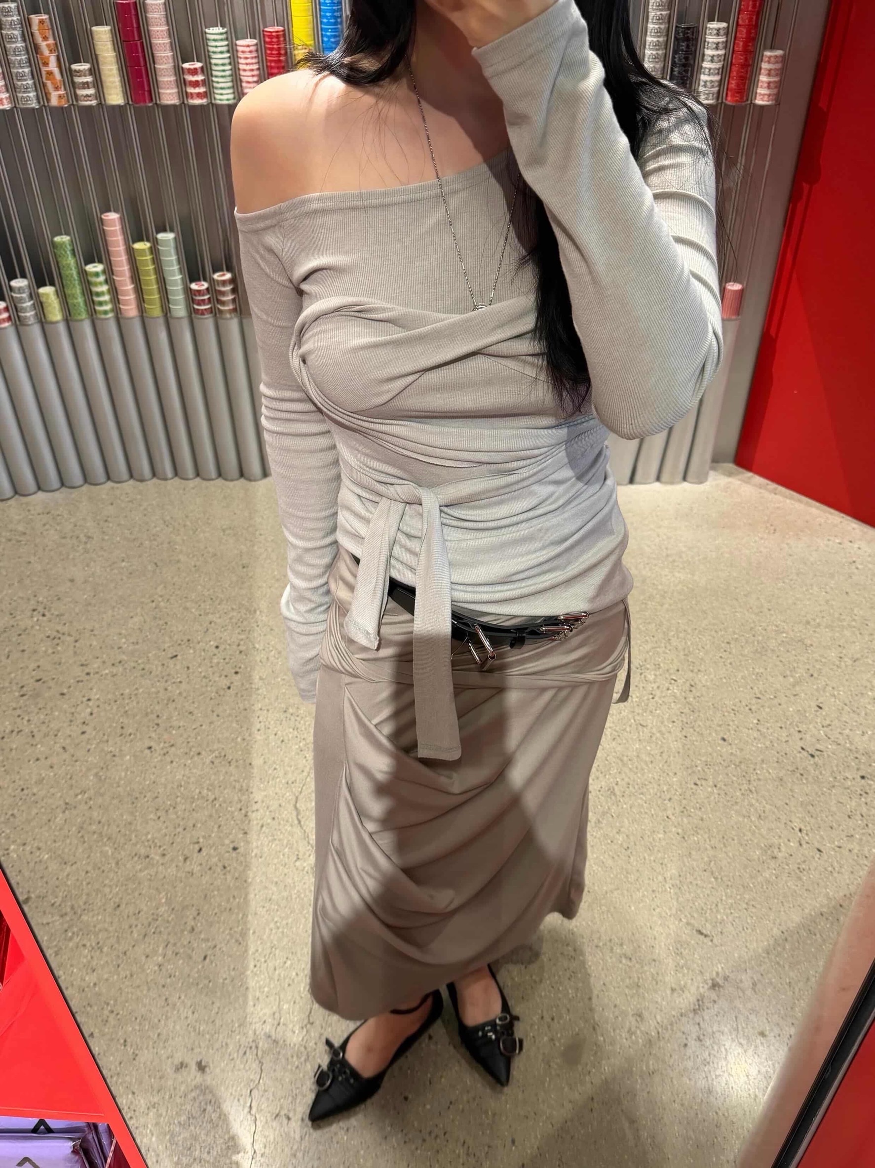 BLR Asymmetric Layered Maxi Skirt Light Cocoa 착용 스타일