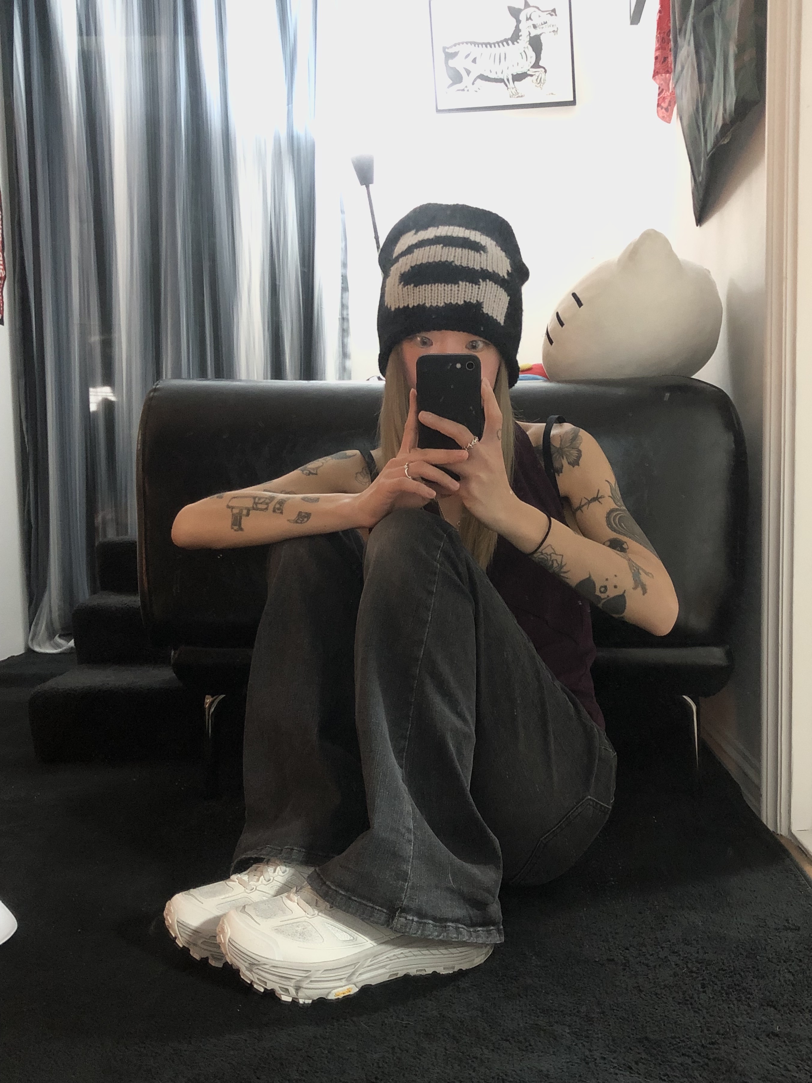 Hoka x Xlim Mafate Speed 2 TS Grey Foam, Stussy Knit Skullcap Burly S Black 착용 스타일 - 1