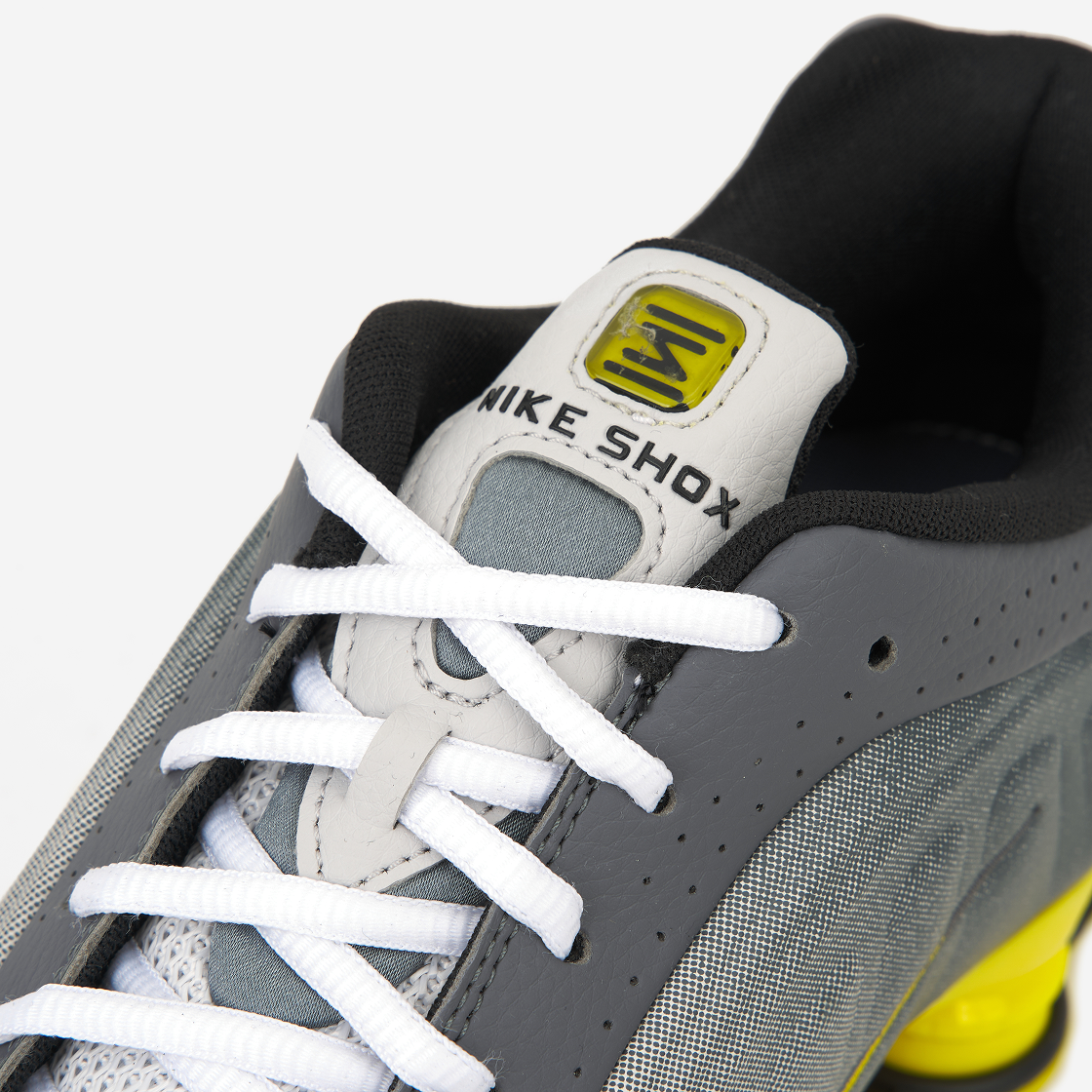 나이키 샥스 R4 SE 배스트 그레이 라이트 그래파이트(Nike Shox R4 SE Vast Grey Light Graphite) - 7