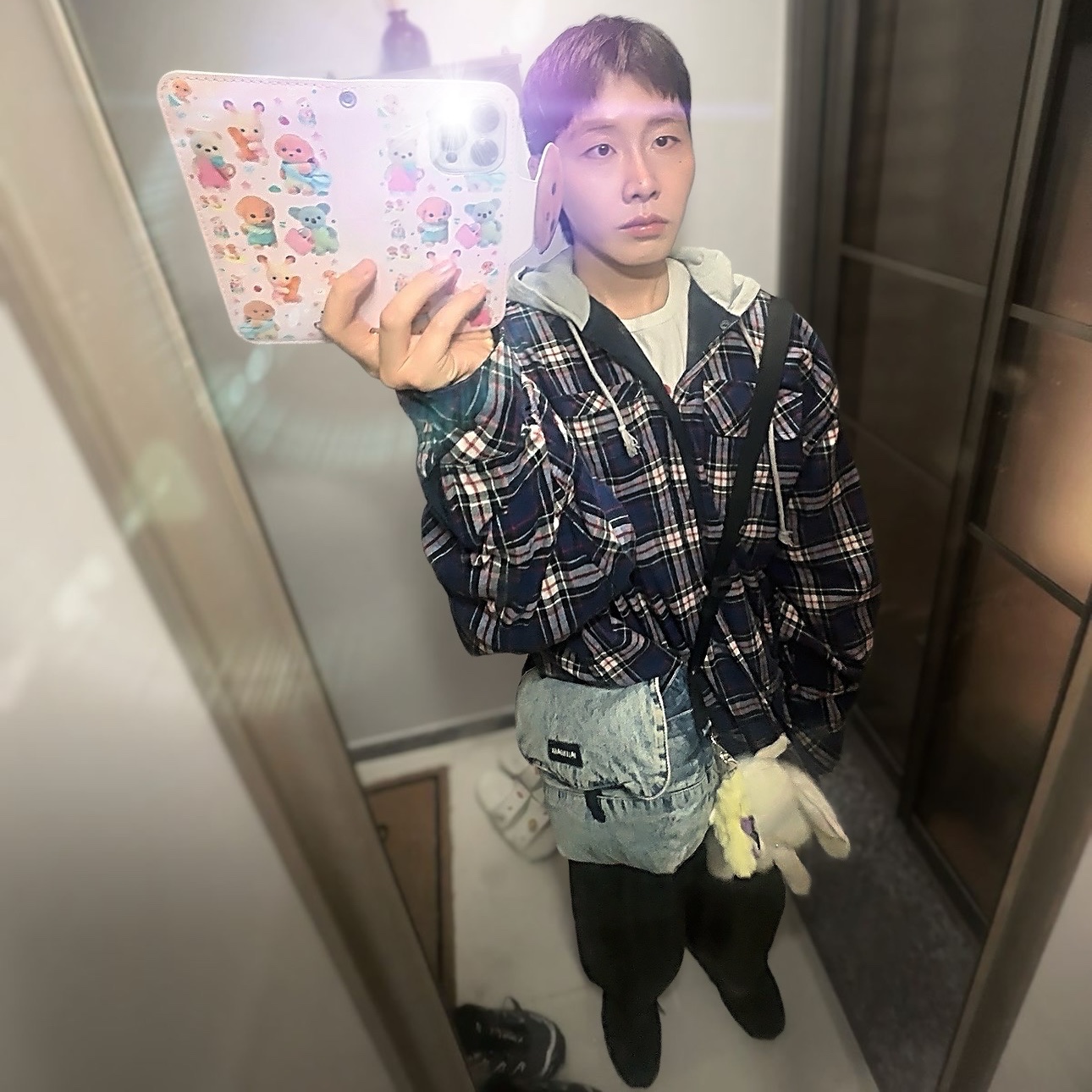 Project G/R Reversible Hoodie Check Shirts Navy, On Running x Kith K-Tech 1 Black 착용 스타일
