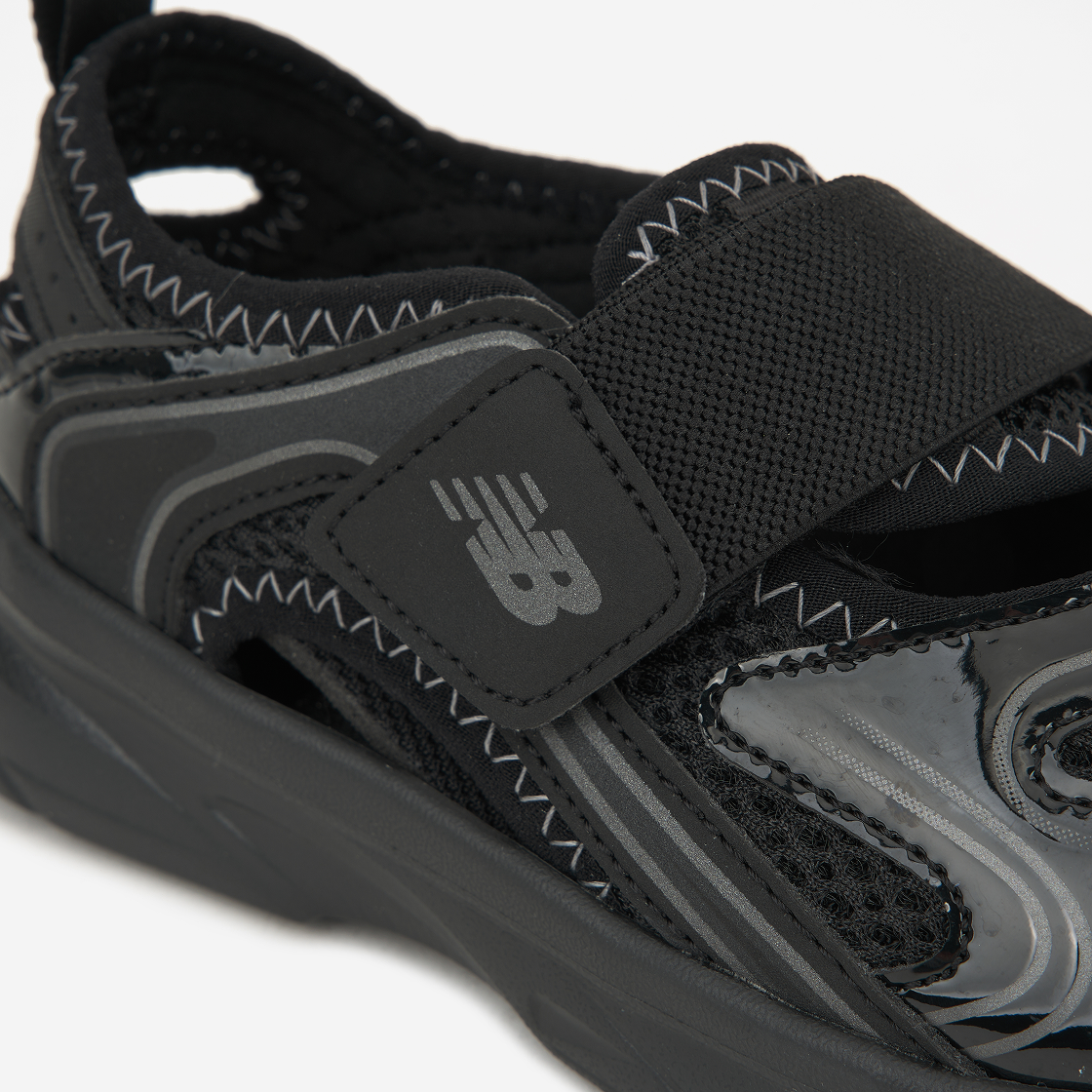 (키즈) 뉴발란스 프리들 X 샌들 제트 블랙((Kids) New Balance Freedle X Sandal Jet Black) - 7