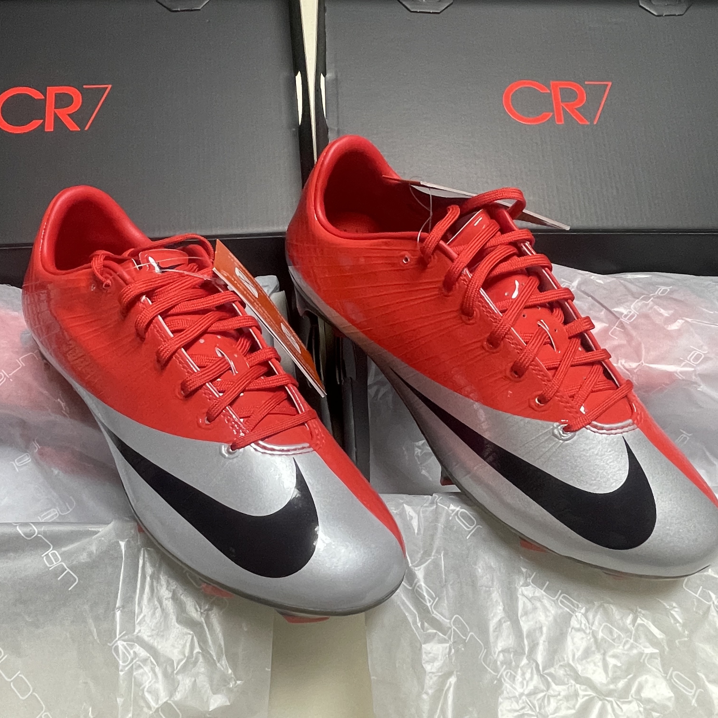 Nike Mercurial Superfly RGN FG SE Max Orange Metallic Silver 착용 스타일 - 2