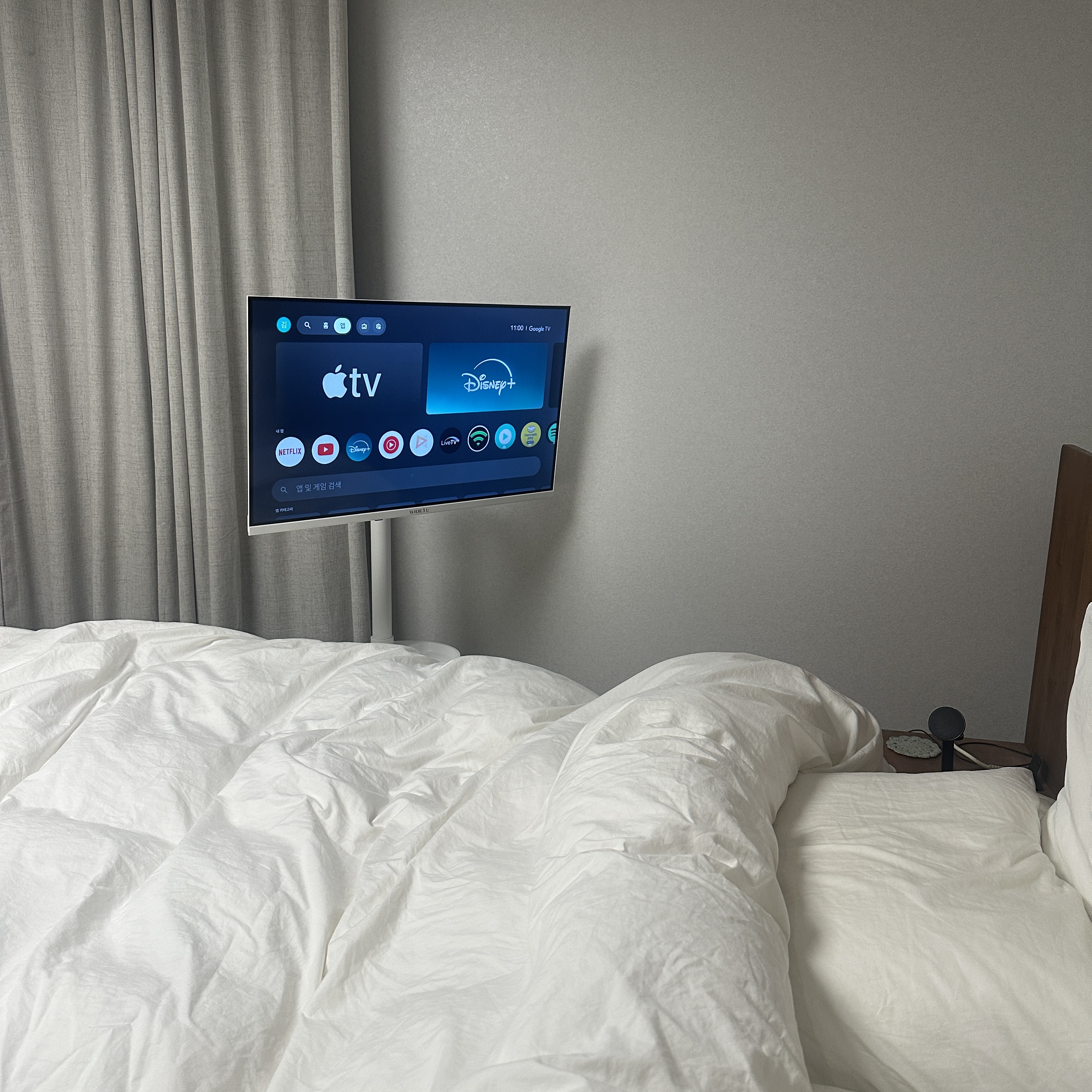 [15% 쿠폰] WIDEVU WideMovingVu White Edition V3 Set QLED 81 cm (32 in) FHD Smart Mobile TV 착용 스타일 - 2