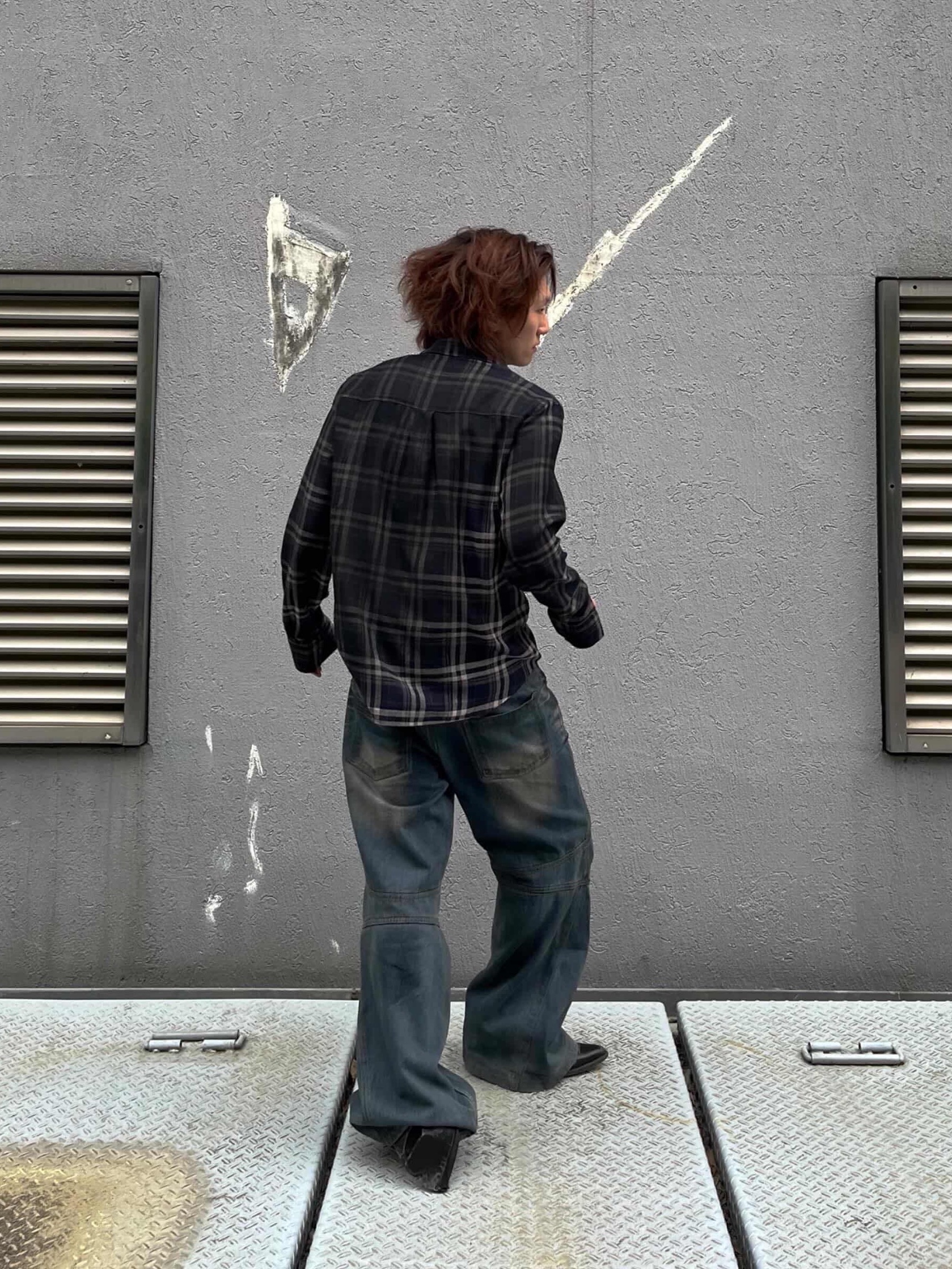 BLR Vintage Faded Check Shirt, BLR Double Yoke Oil Washed Bootcut Denim Pants 착용 스타일