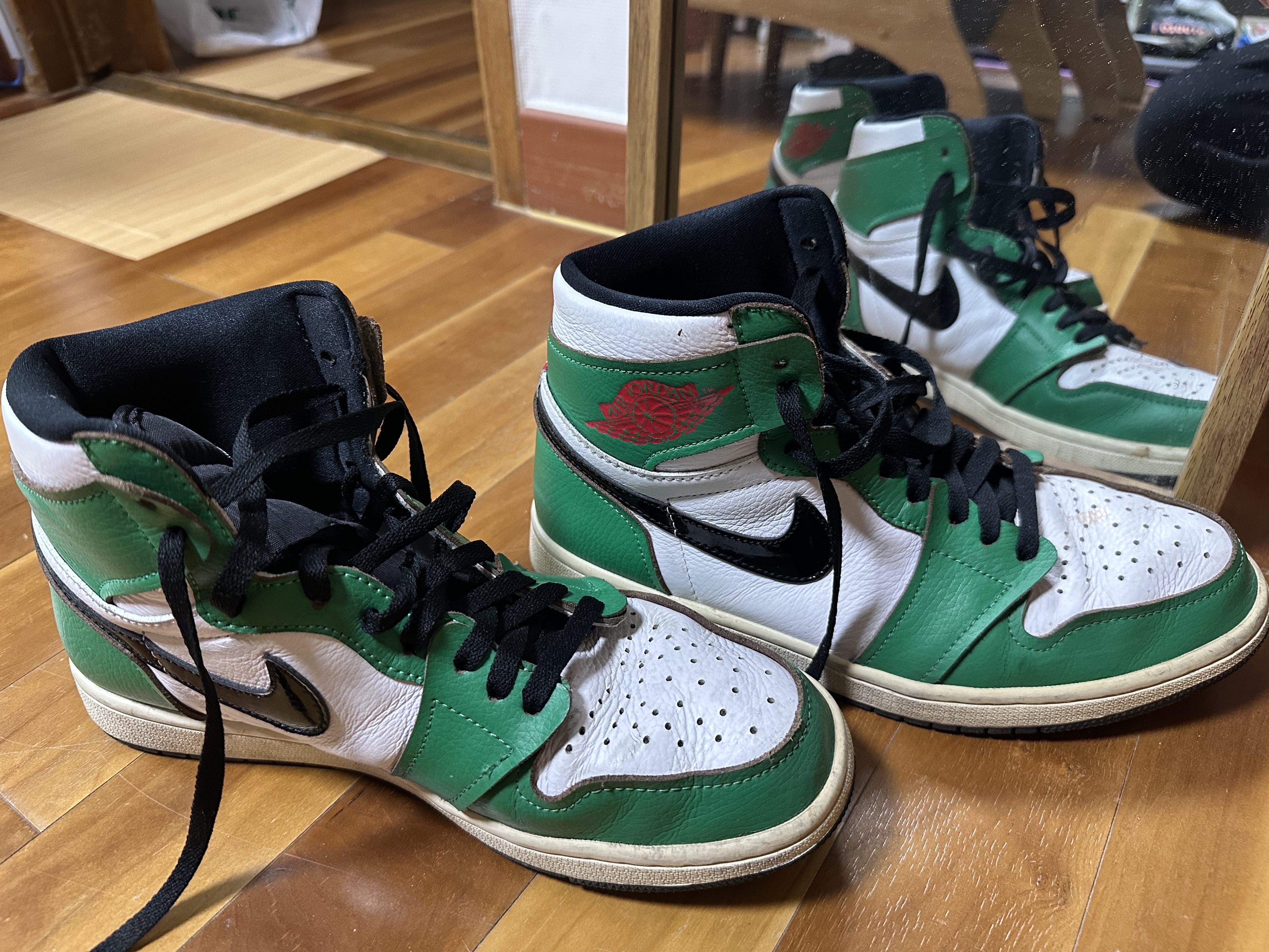 (W) Jordan 1 Retro High OG Lucky Green 착용 스타일