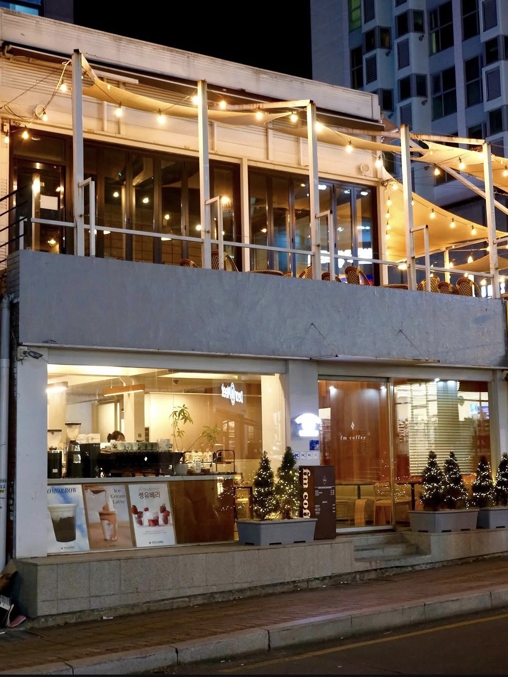 [KREAM 단독] PROJECT RENT Flora De Mare Busan Drip Bag Coffee 10g*7ea 착용 스타일 - 7