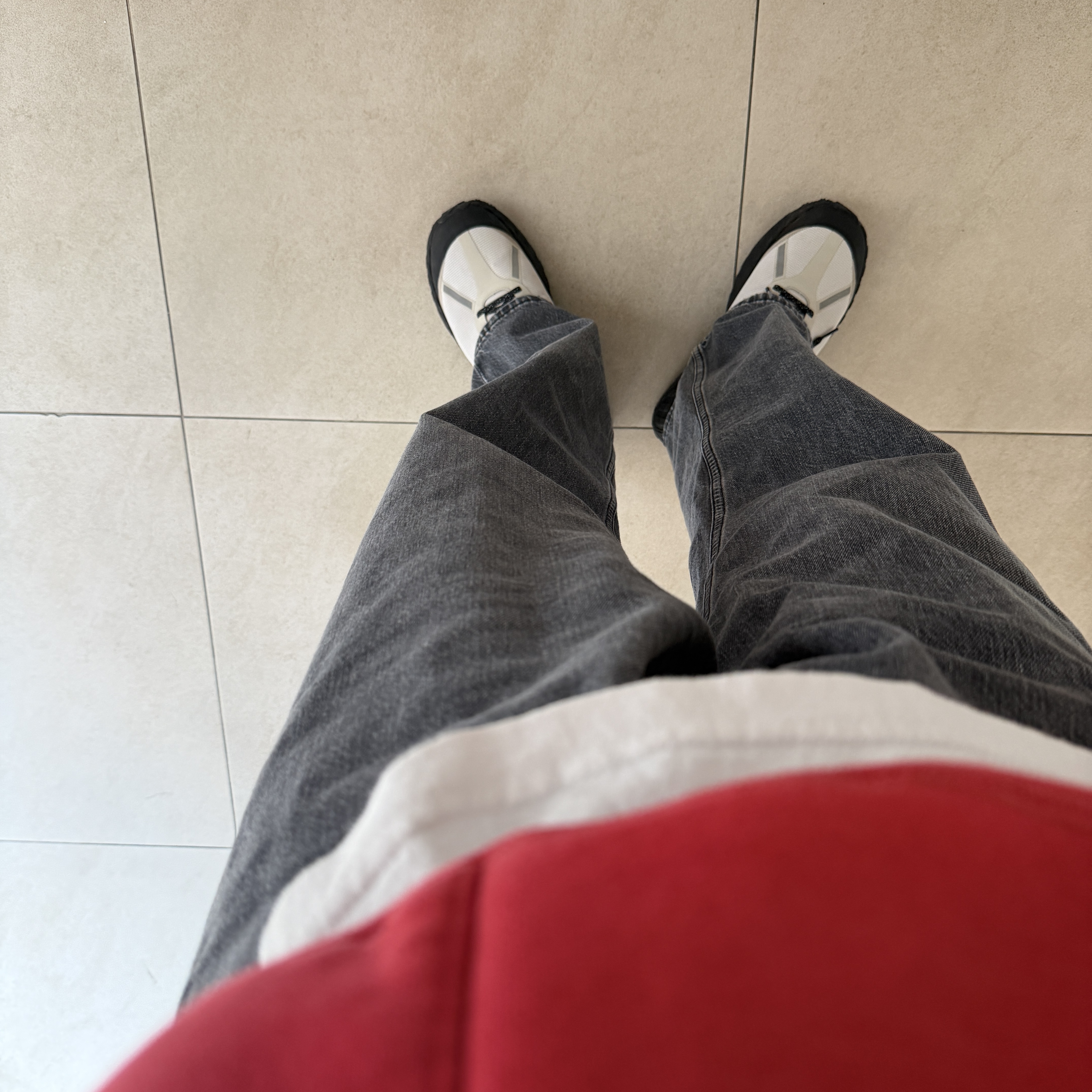 Norda 001/A Cinder, A.Presse Vintage Sailor Hood Half Zip Sweatshirt Red - 26SS 착용 스타일