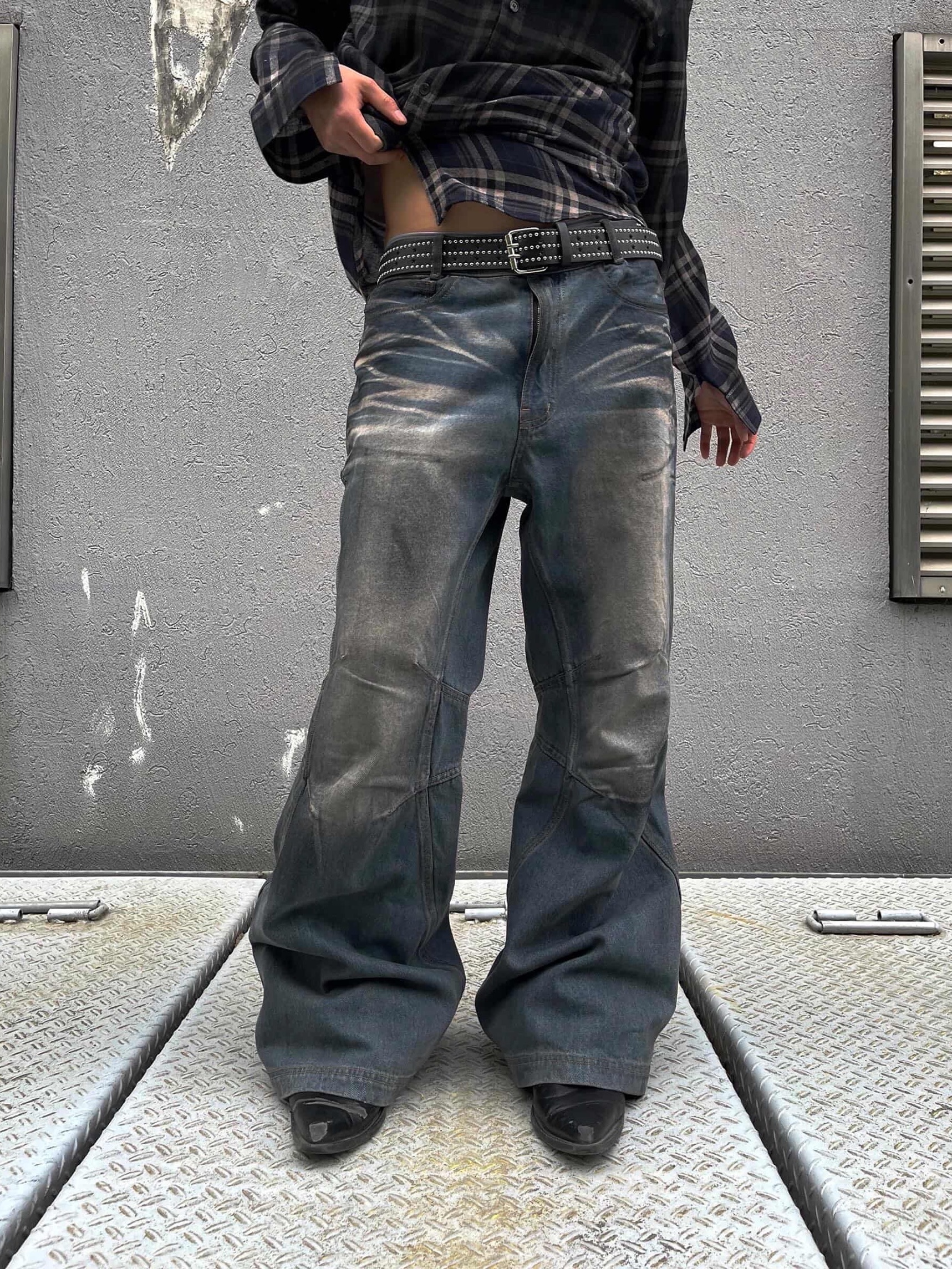 BLR Double Yoke Oil Washed Bootcut Denim Pants 착용 스타일