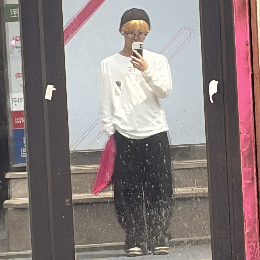 Thug Club Basic Sleeve White 착용 스타일