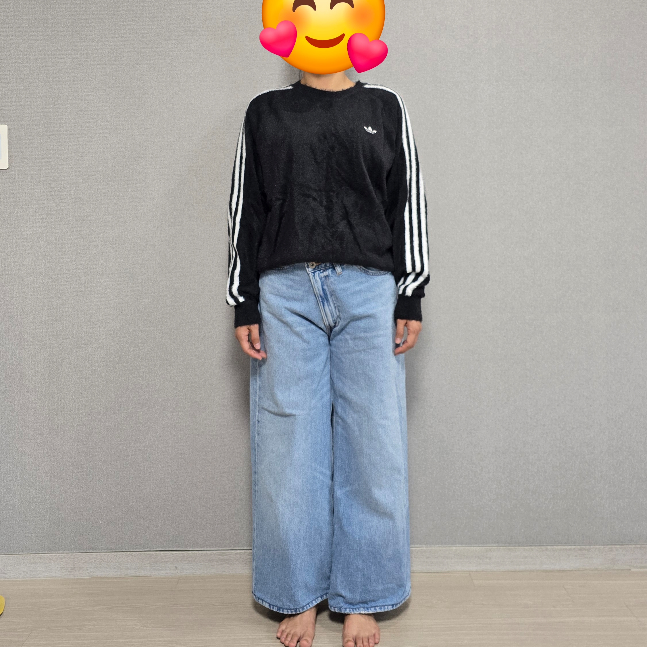 (W) Adidas Adicolor Holiday Knit Sweater Black - KR Sizing 착용 스타일