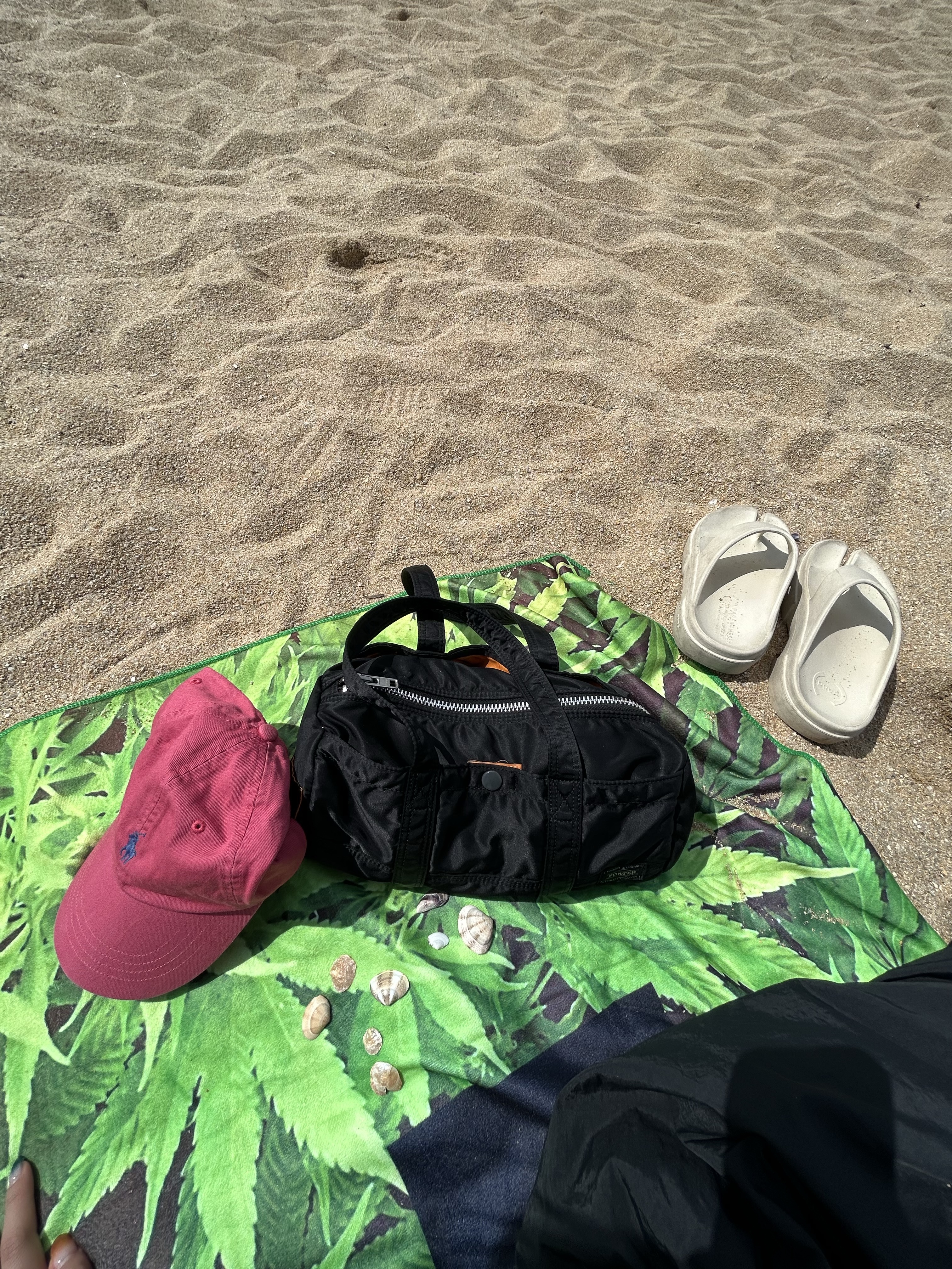 (W) PAES Flipflop 01 Cream, Stand Oil Oblong Bag Stitch Black 착용 스타일 - 2