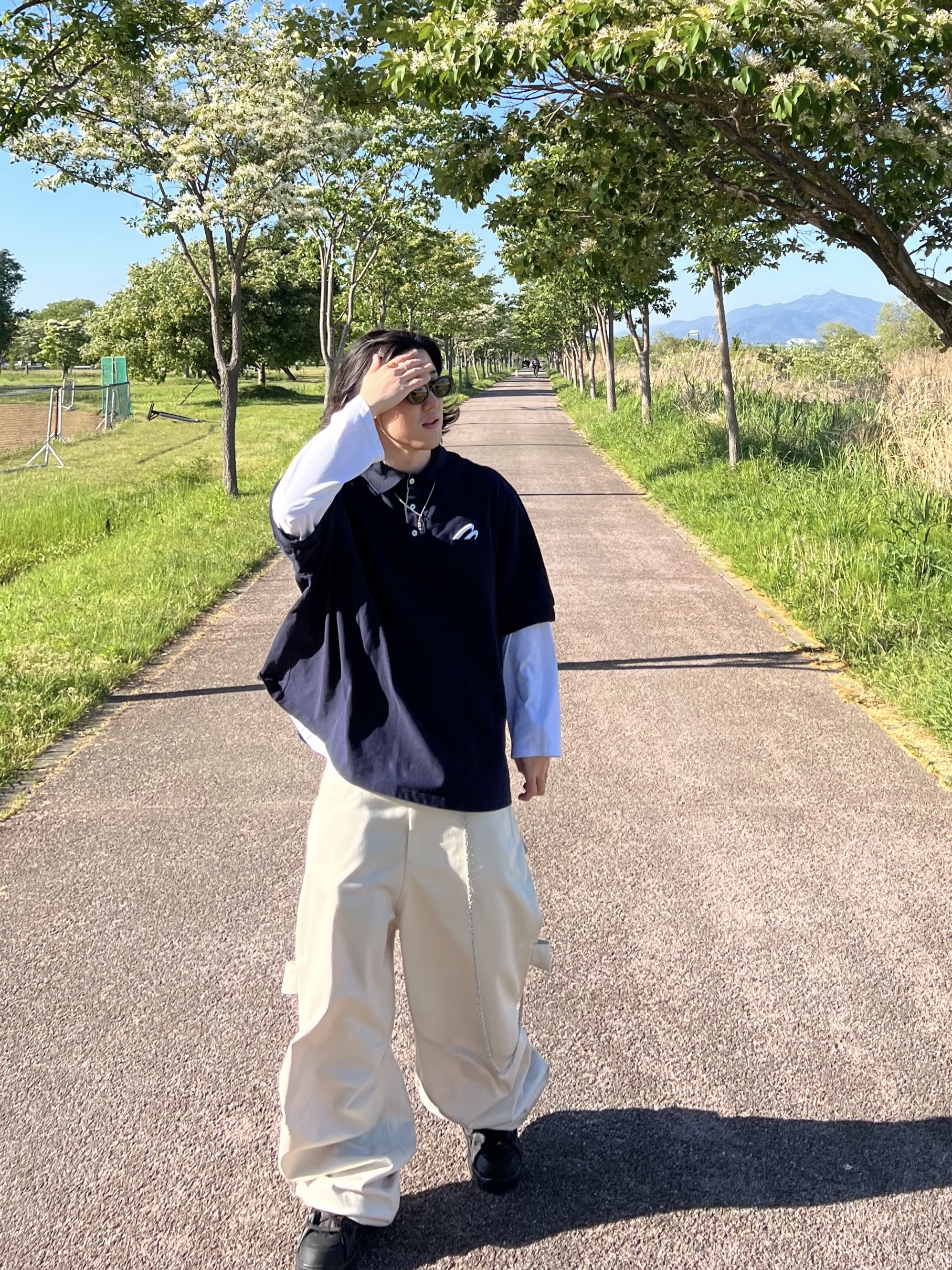 MJD Oversized Polo Navy, Kamien 247 All day Baggy Pants Light Beige 착용 스타일 - 4