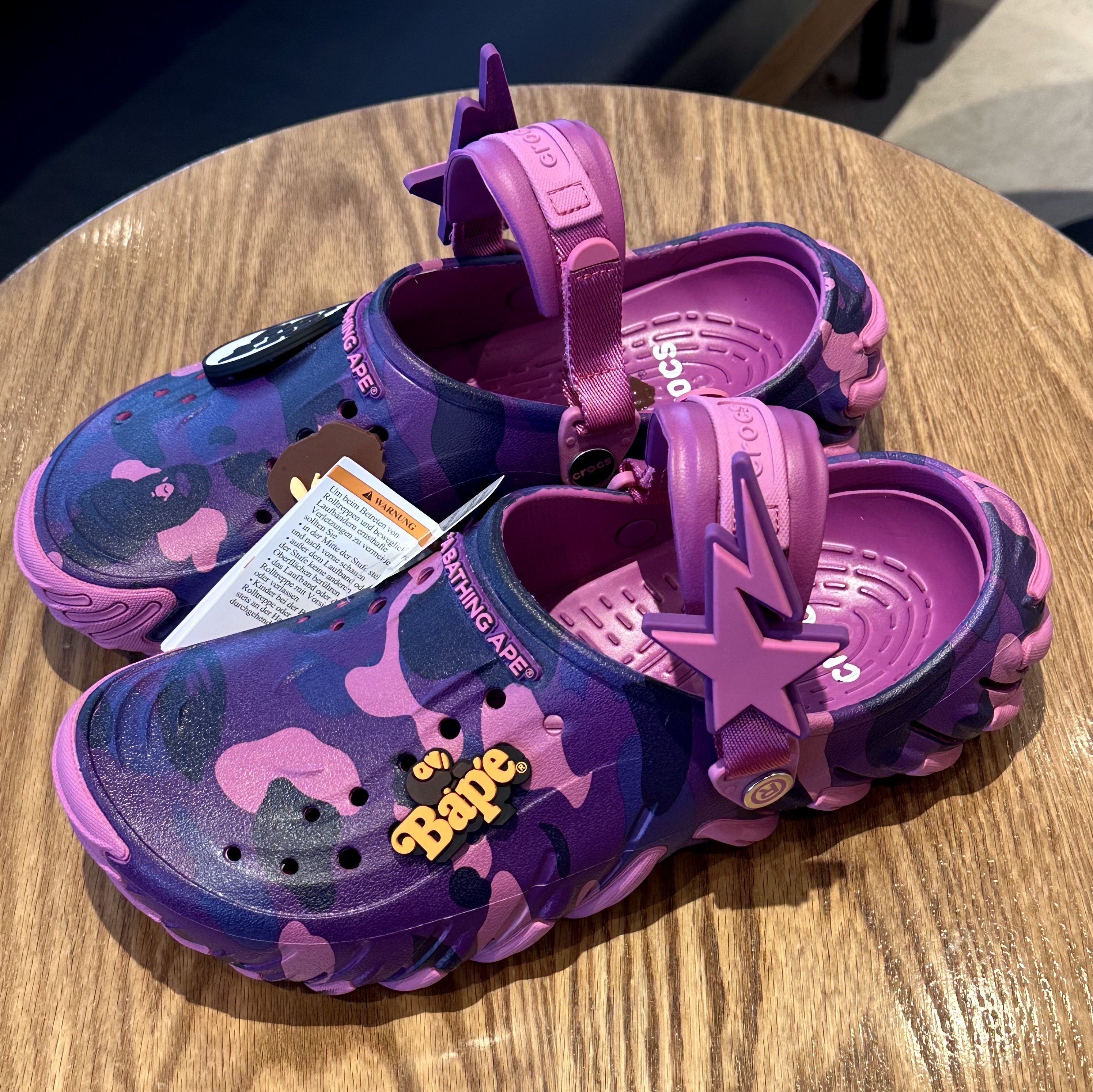 Crocs x BAPE Echo RO Clog Purple 착용 스타일