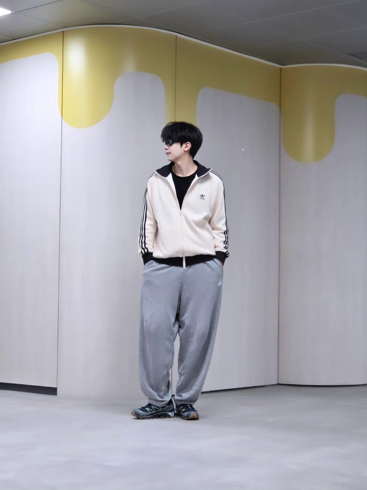 Adidas Waffle Beckenbauer Track Top Wonder White - KR Sizing, Adidas Waffle Beckenbauer Track Top Wonder White - KR Sizing 착용 스타일 - 1