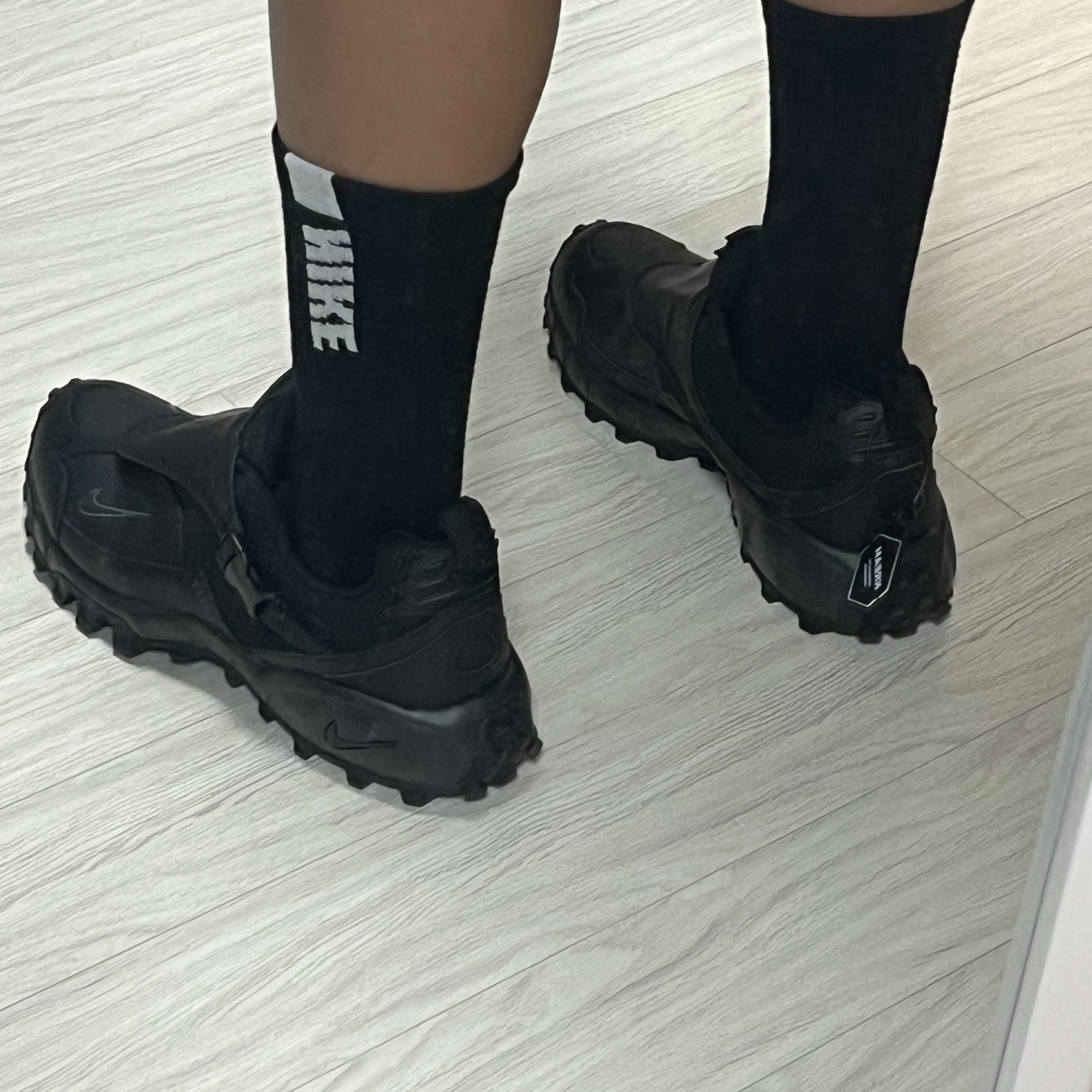 Nike ACG Phassad Black 착용 스타일 - 3
